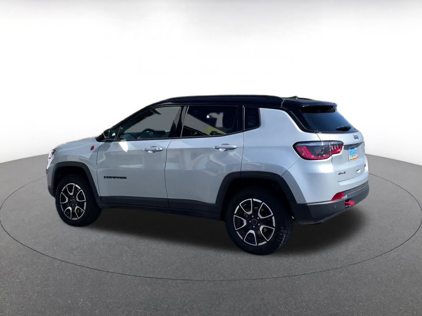 Thumbnail: 2025 Jeep Compass - 10