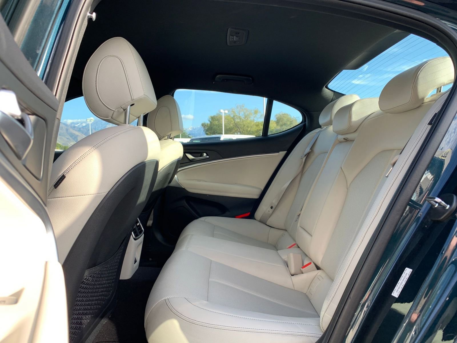 Thumbnail: 2025 Genesis G70 - 25