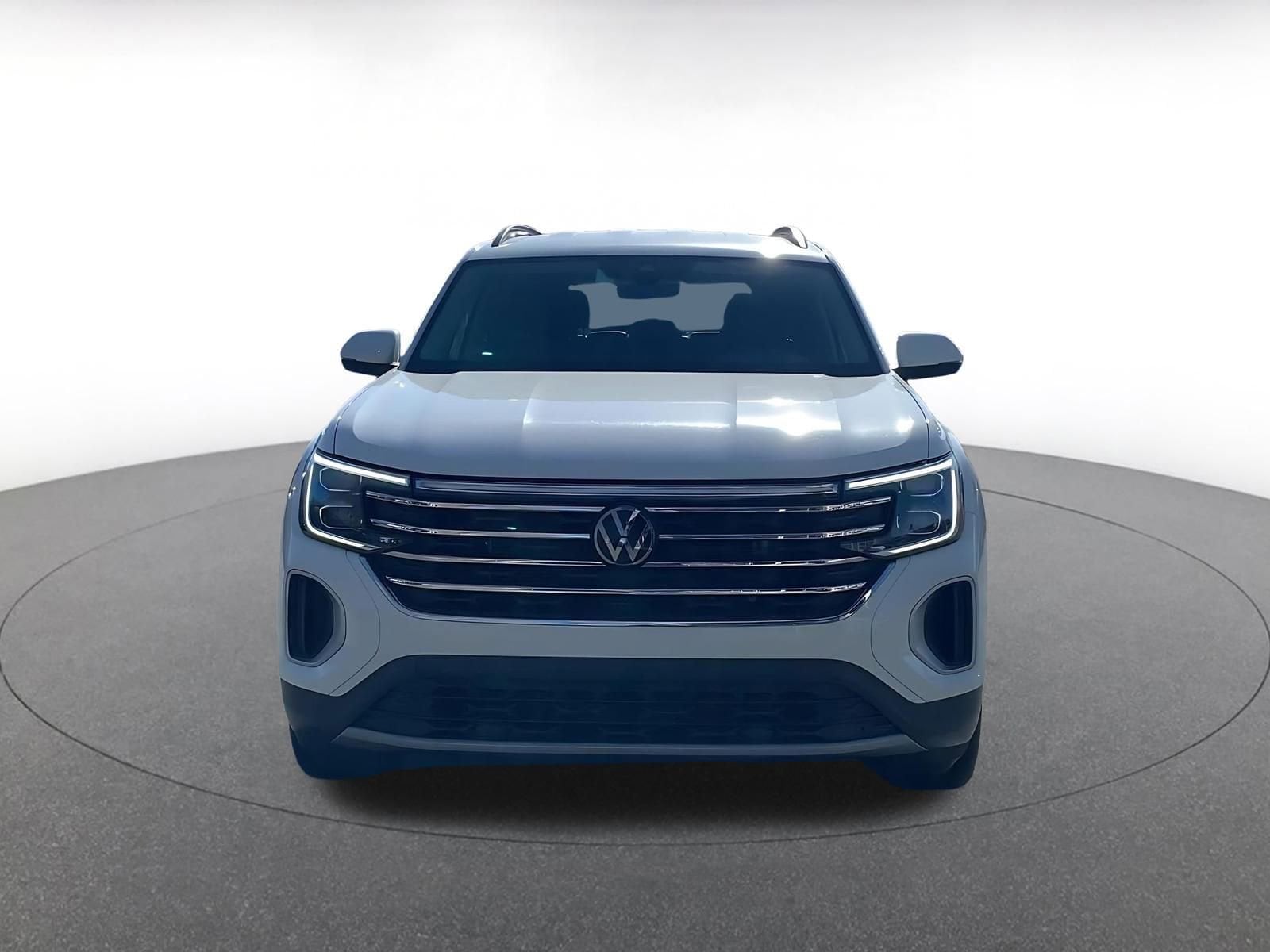 Thumbnail: 2024 Volkswagen Atlas - 4