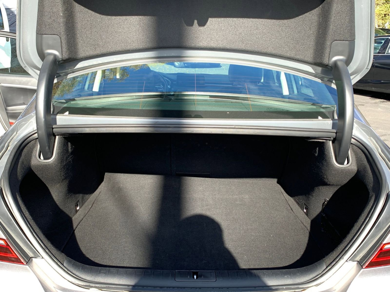 Thumbnail: 2025 Genesis G70 - 31