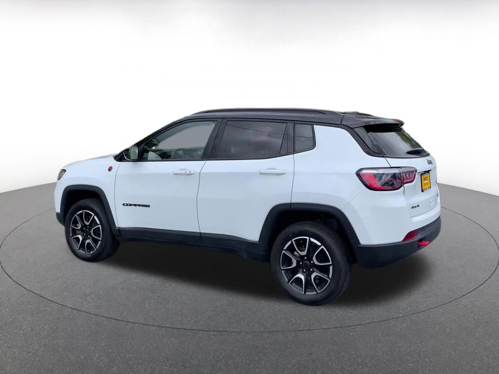Thumbnail: 2025 Jeep Compass - 10