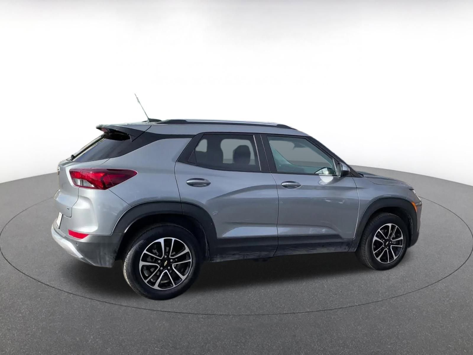 Thumbnail: 2025 Chevrolet TrailBlazer - 15