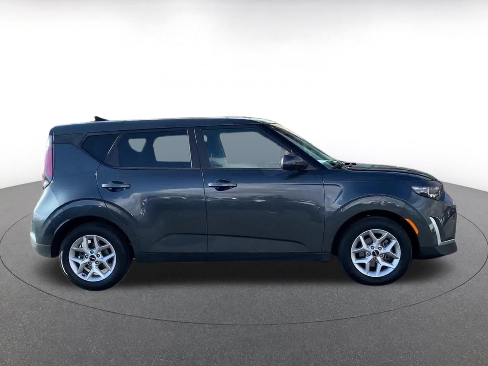 Thumbnail: 2025 Kia Soul - 16