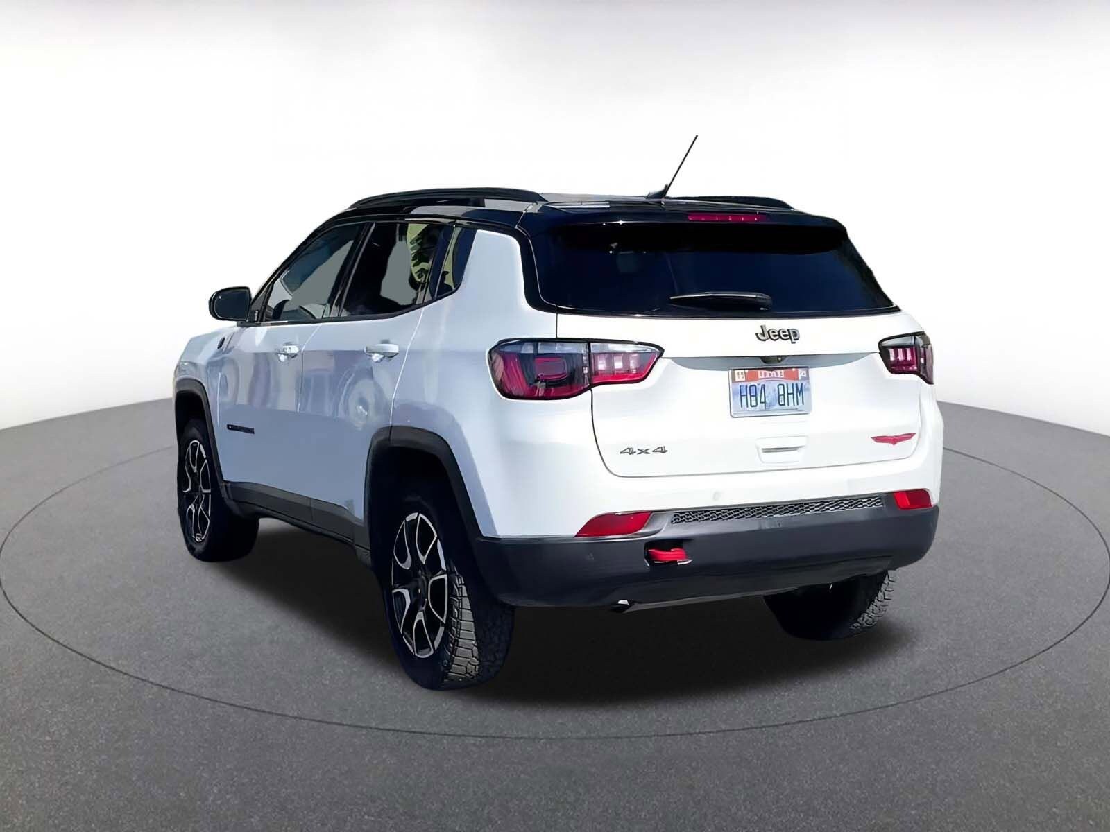 Thumbnail: 2025 Jeep Compass - 11