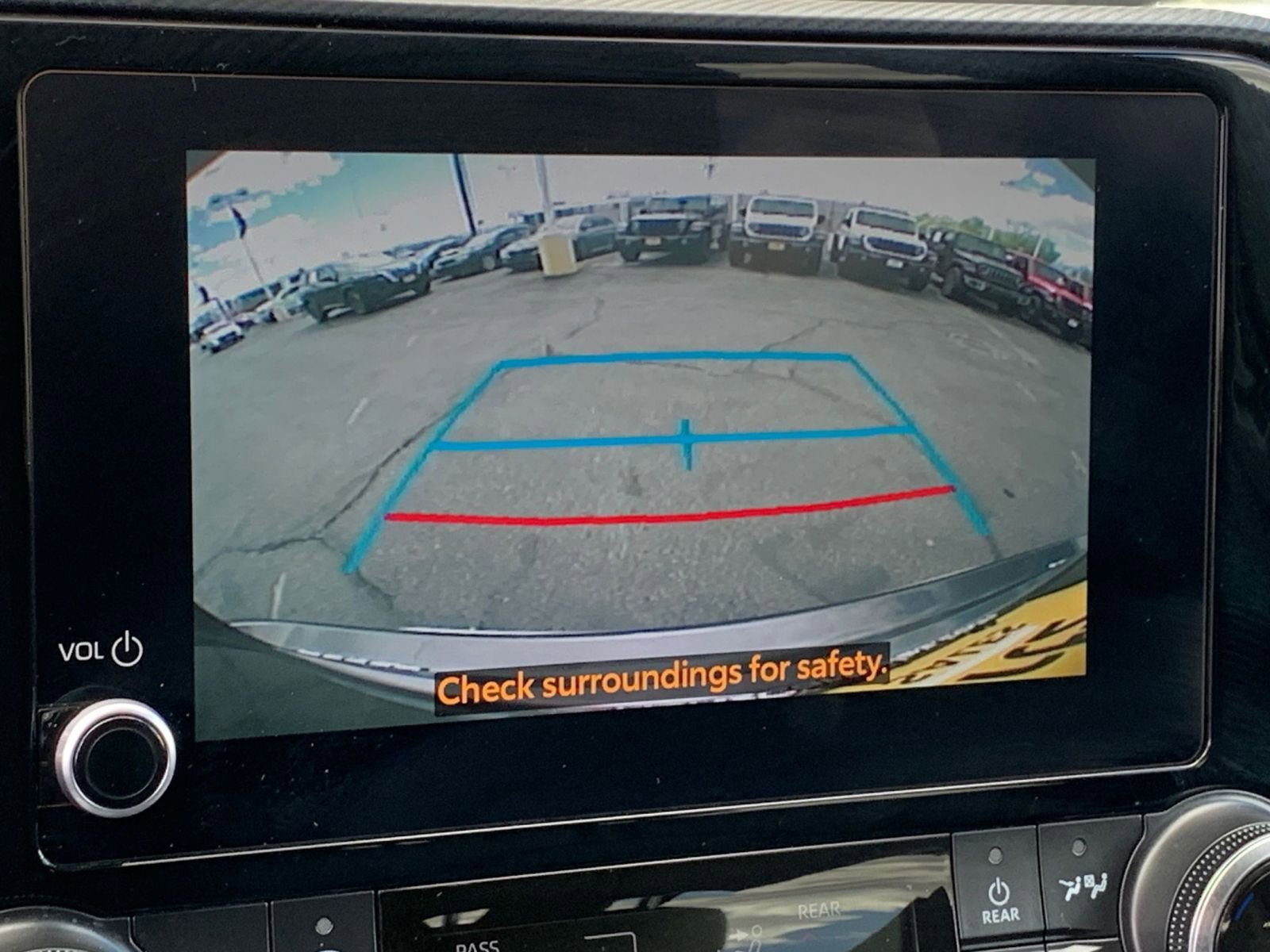 Thumbnail: 2025 Toyota Highlander - 25