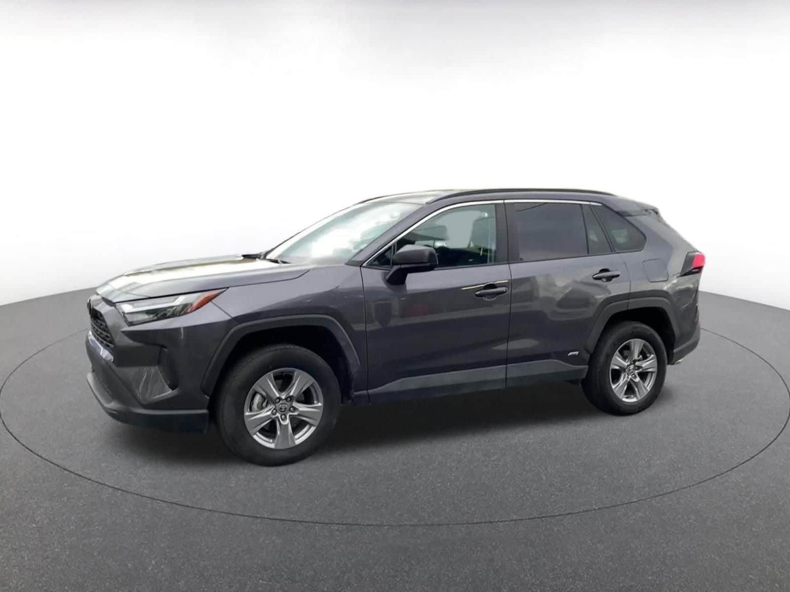 Thumbnail: 2025 Toyota RAV4 - 8