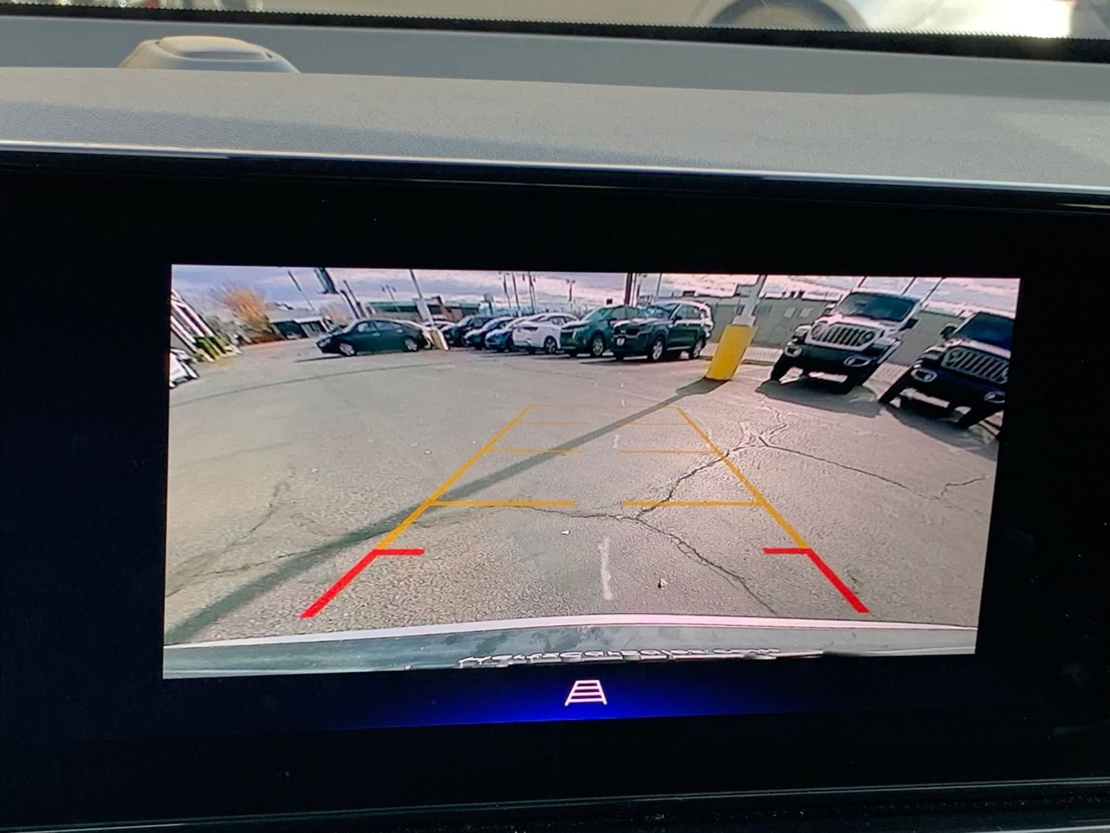 Thumbnail: 2025 Chevrolet TrailBlazer - 17