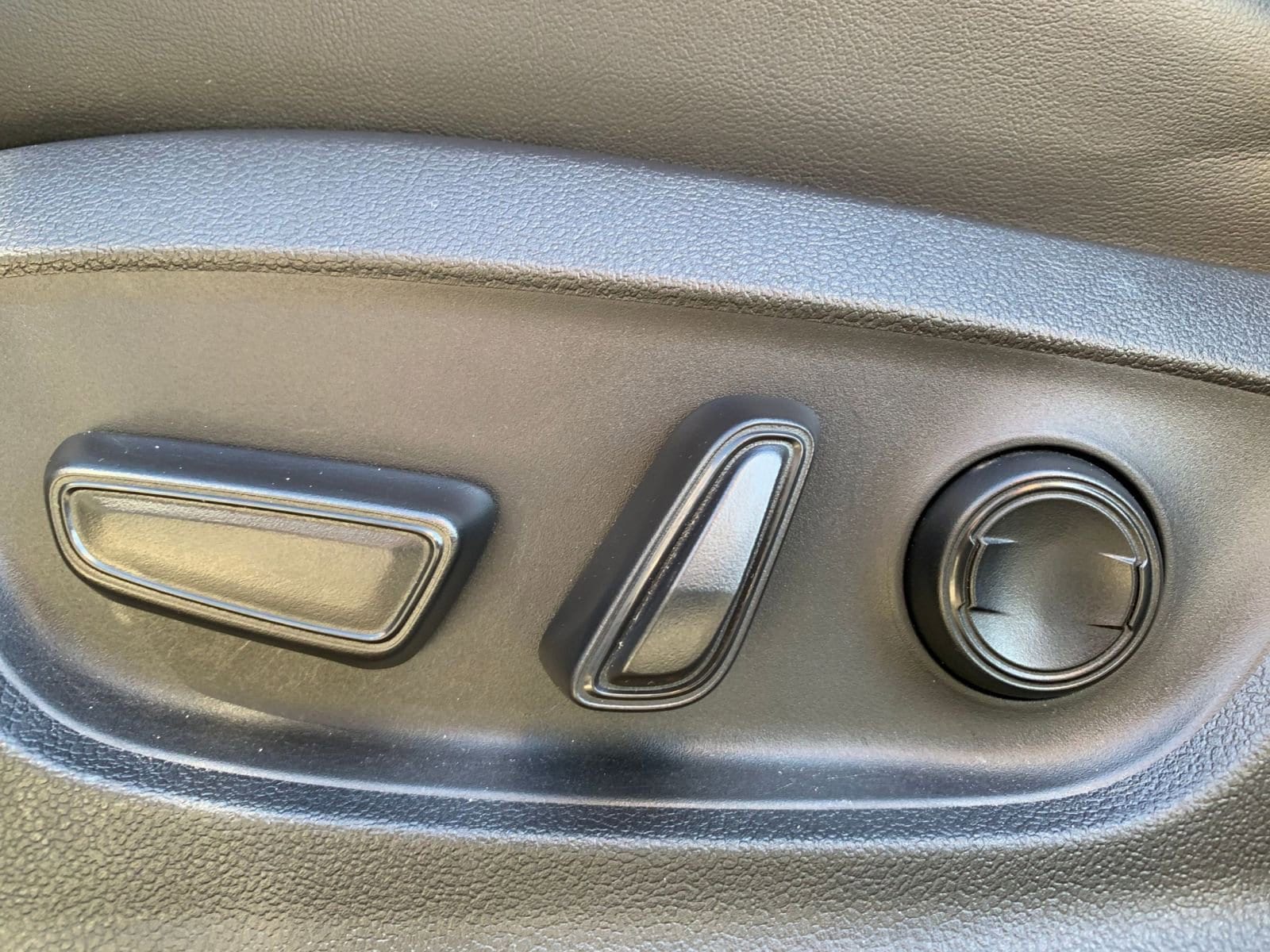 Thumbnail: 2025 Toyota Crown - 23