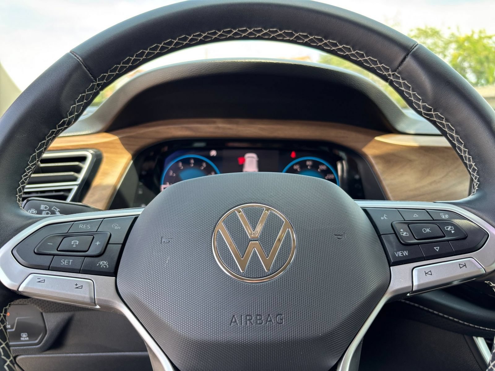 Thumbnail: 2026 Volkswagen Atlas - 30