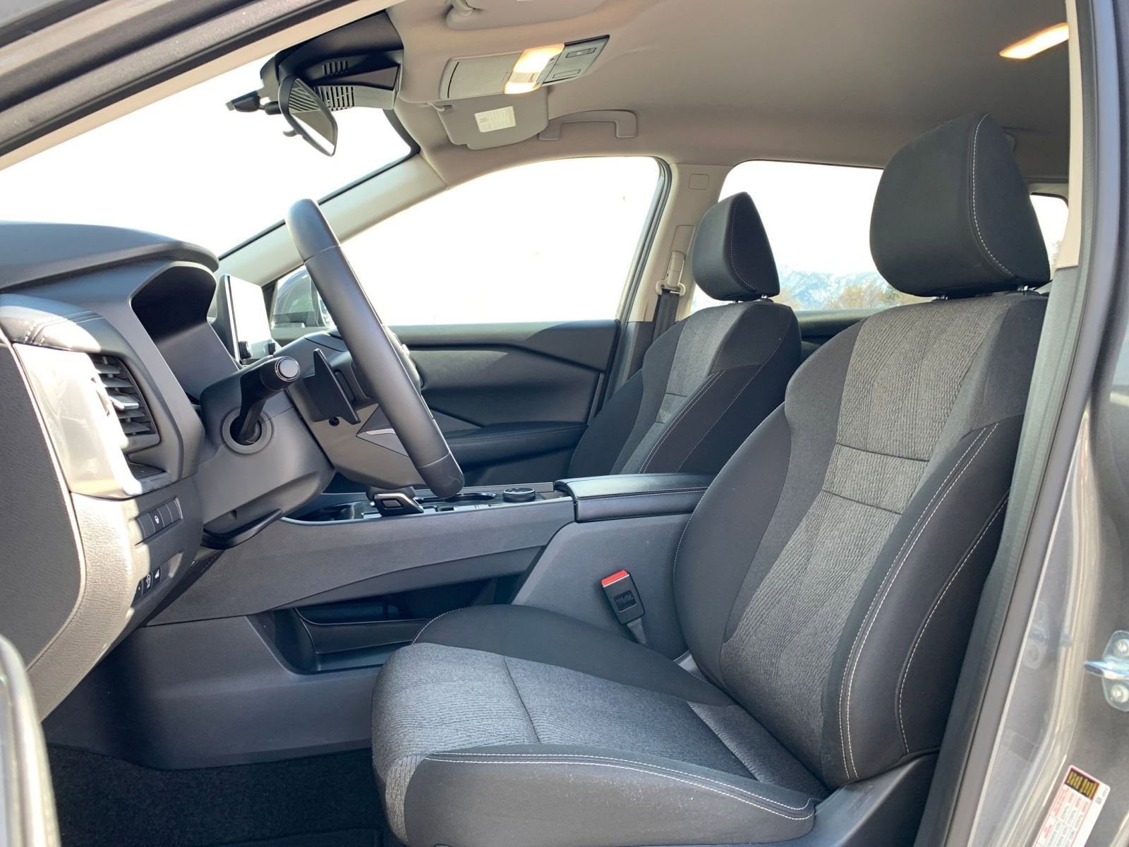 Thumbnail: 2025 Nissan Rogue - 29