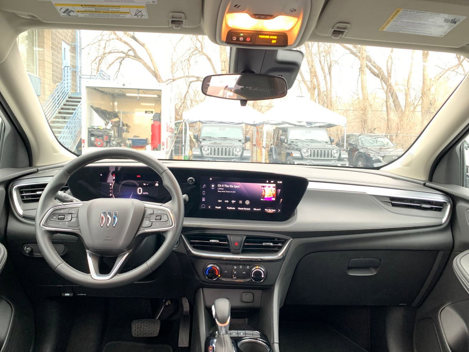 Thumbnail: 2025 Buick Encore GX - 31