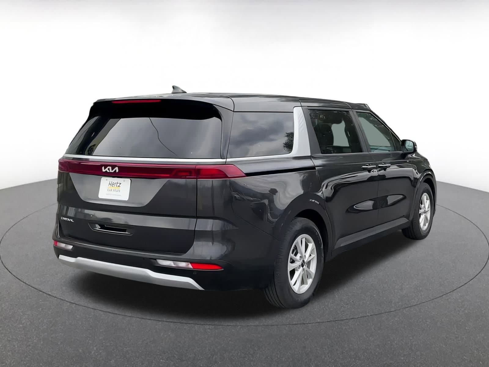 Thumbnail: 2024 Kia Carnival - 13