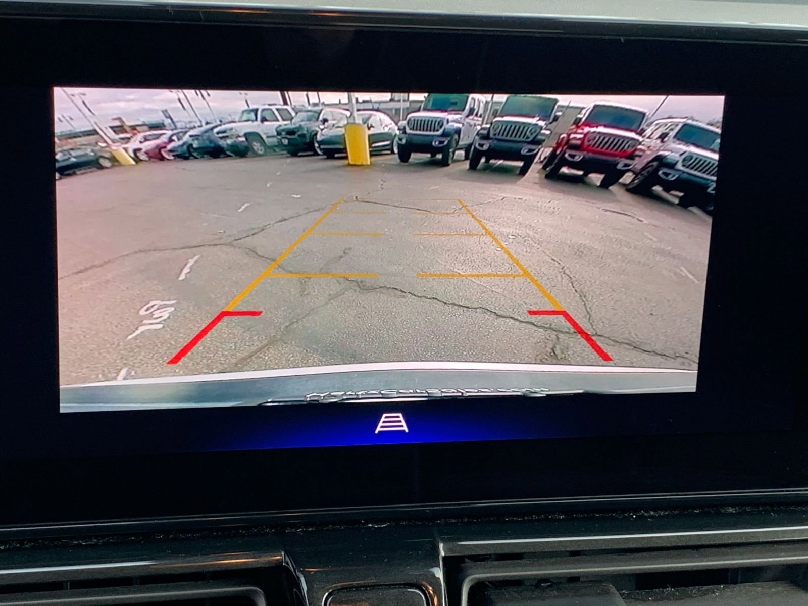 Thumbnail: 2025 Chevrolet TrailBlazer - 17