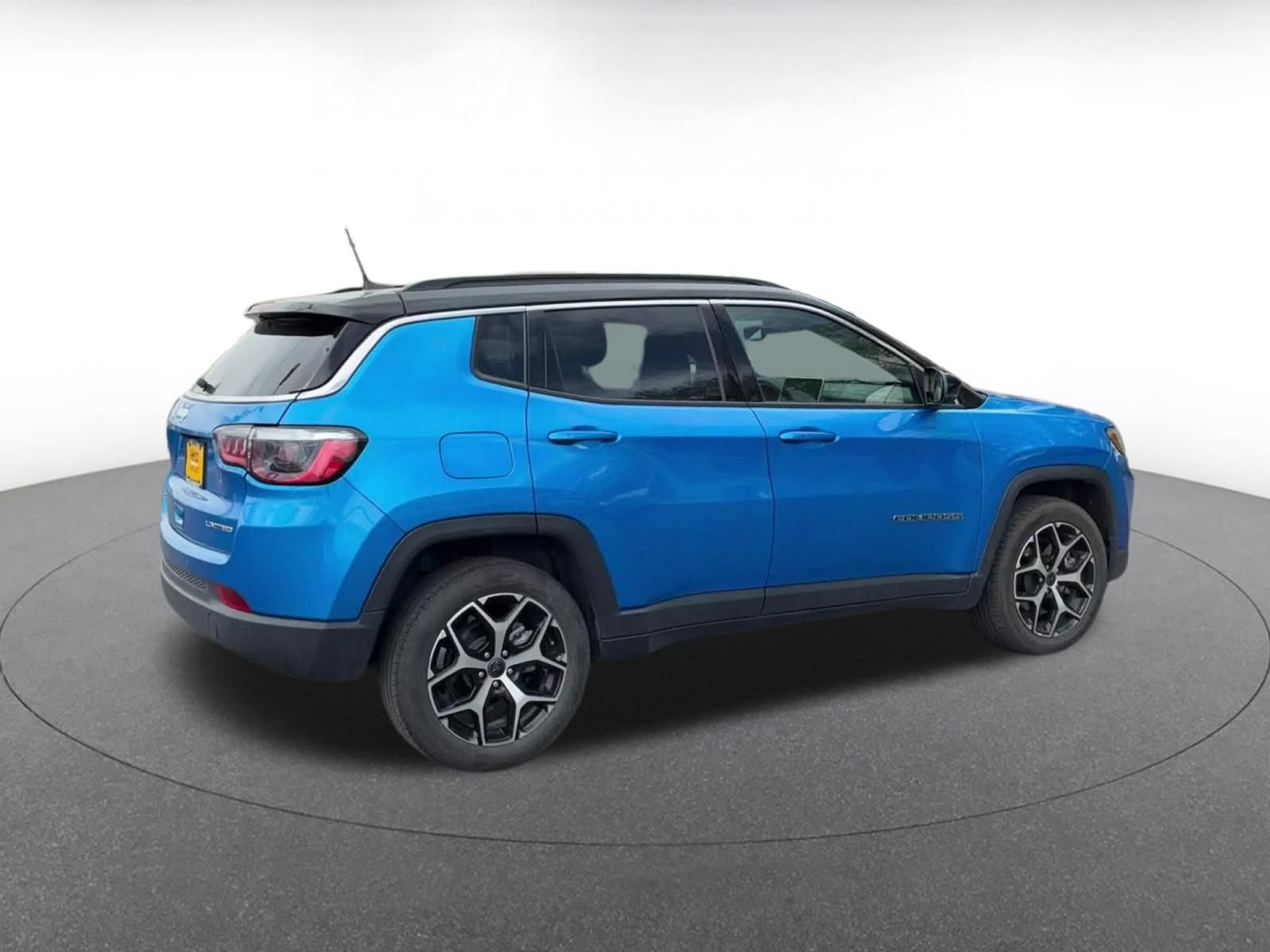 Thumbnail: 2025 Jeep Compass - 12