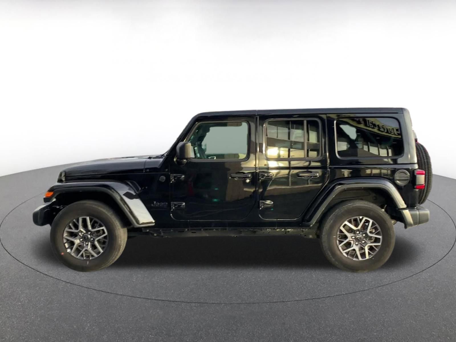 Thumbnail: 2025 Jeep Wrangler - 9
