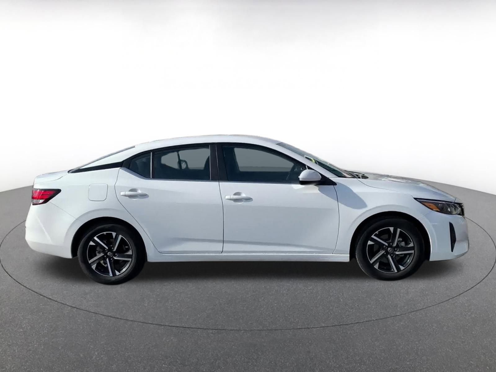 Thumbnail: 2025 Nissan Sentra - 16