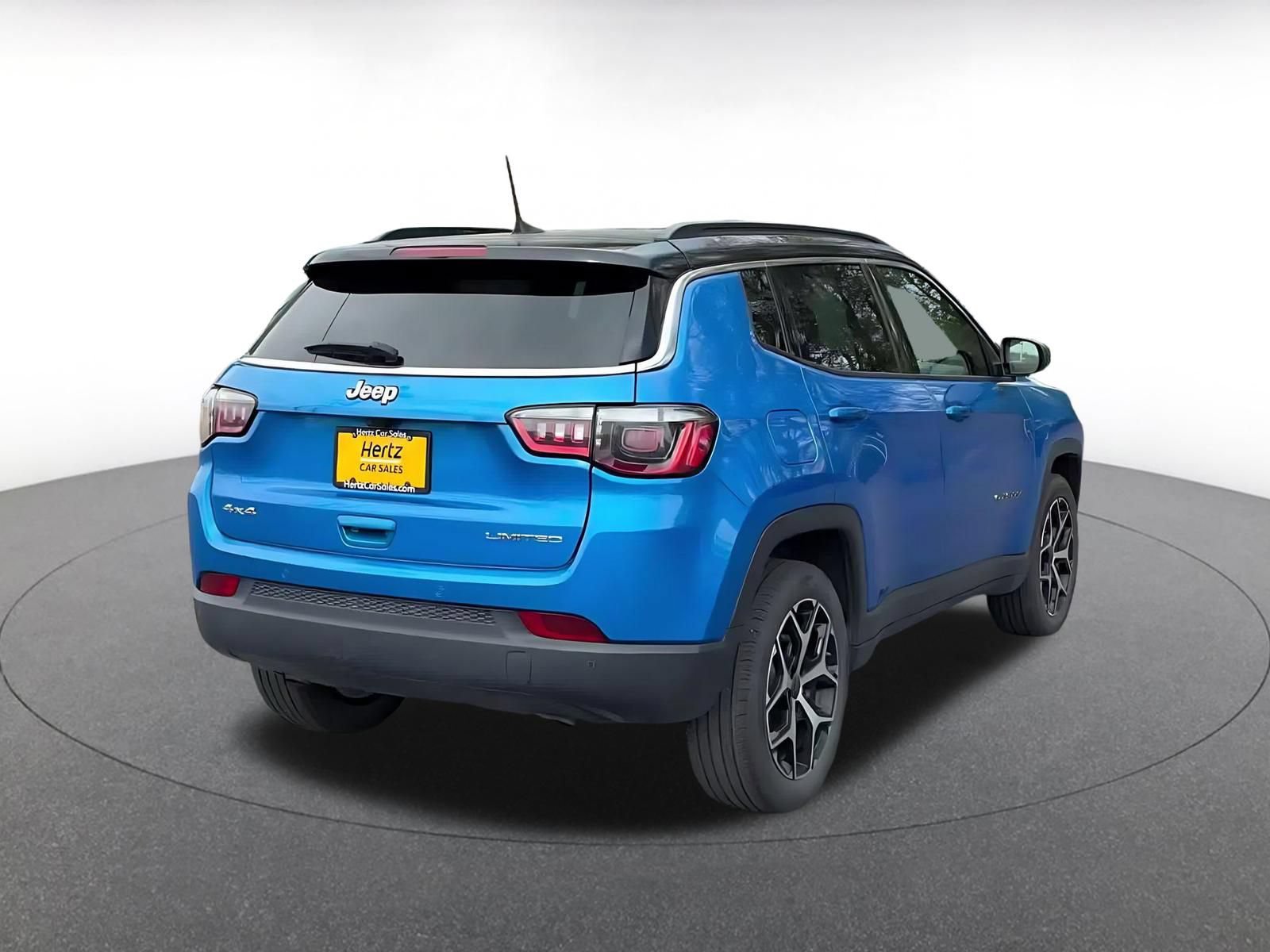 Thumbnail: 2025 Jeep Compass - 11