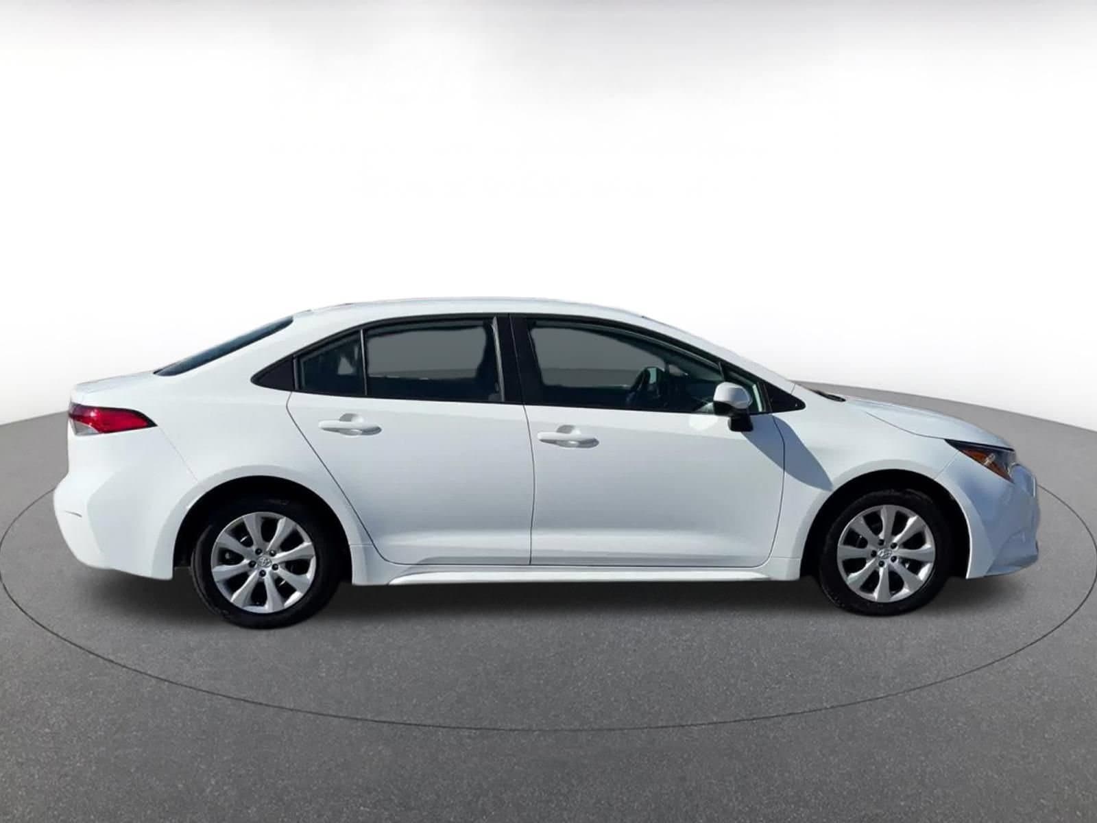 Thumbnail: 2025 Toyota Corolla - 15