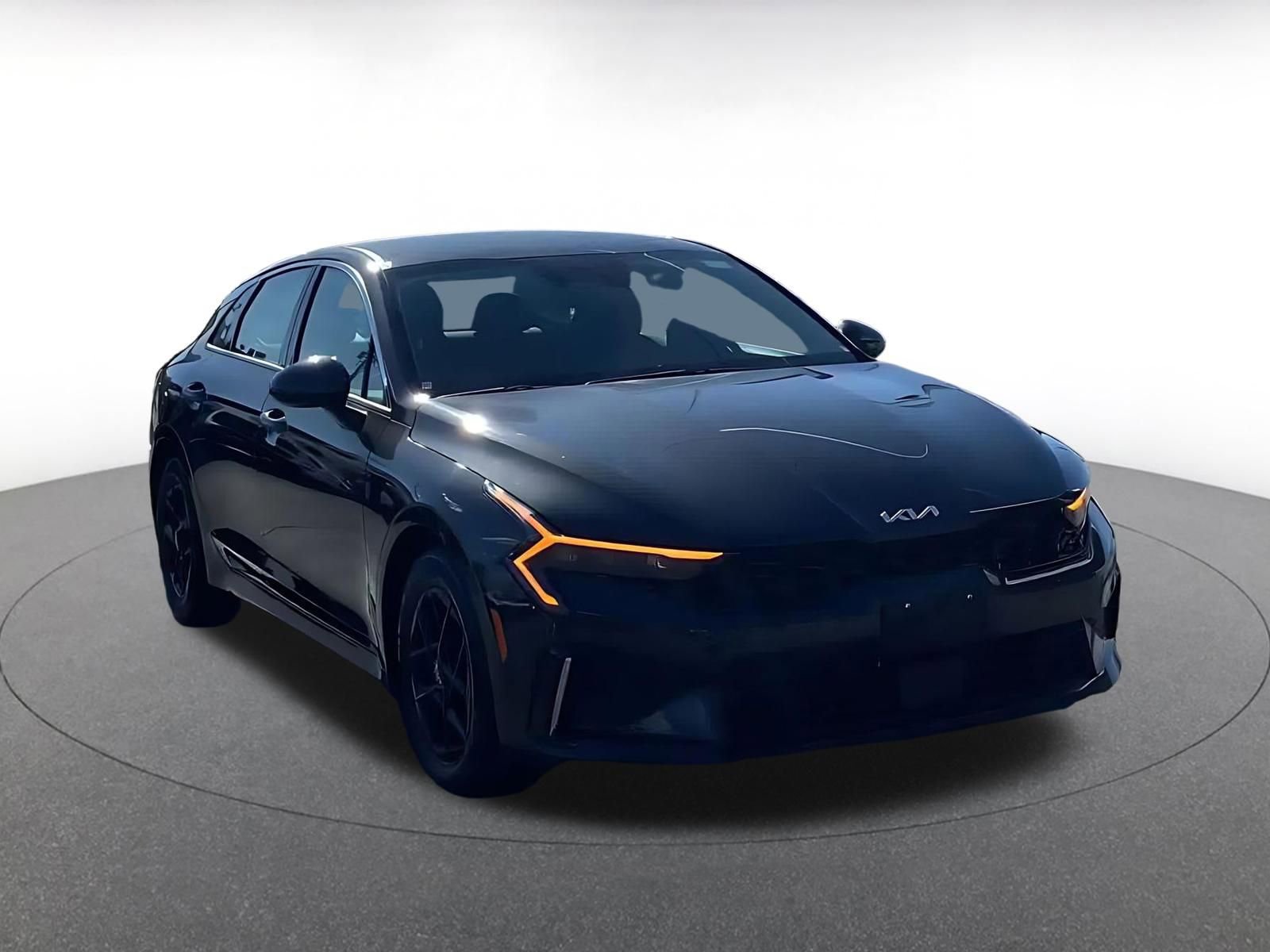 Thumbnail: 2025 Kia K5 - 3