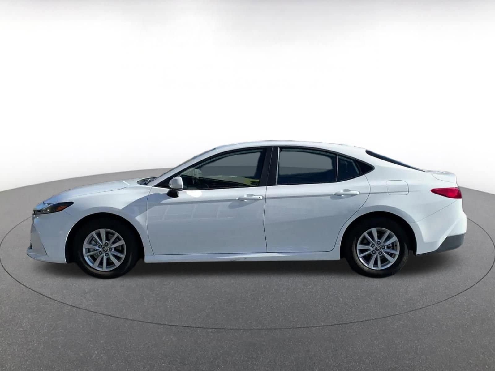 Thumbnail: 2025 Toyota Camry - 9