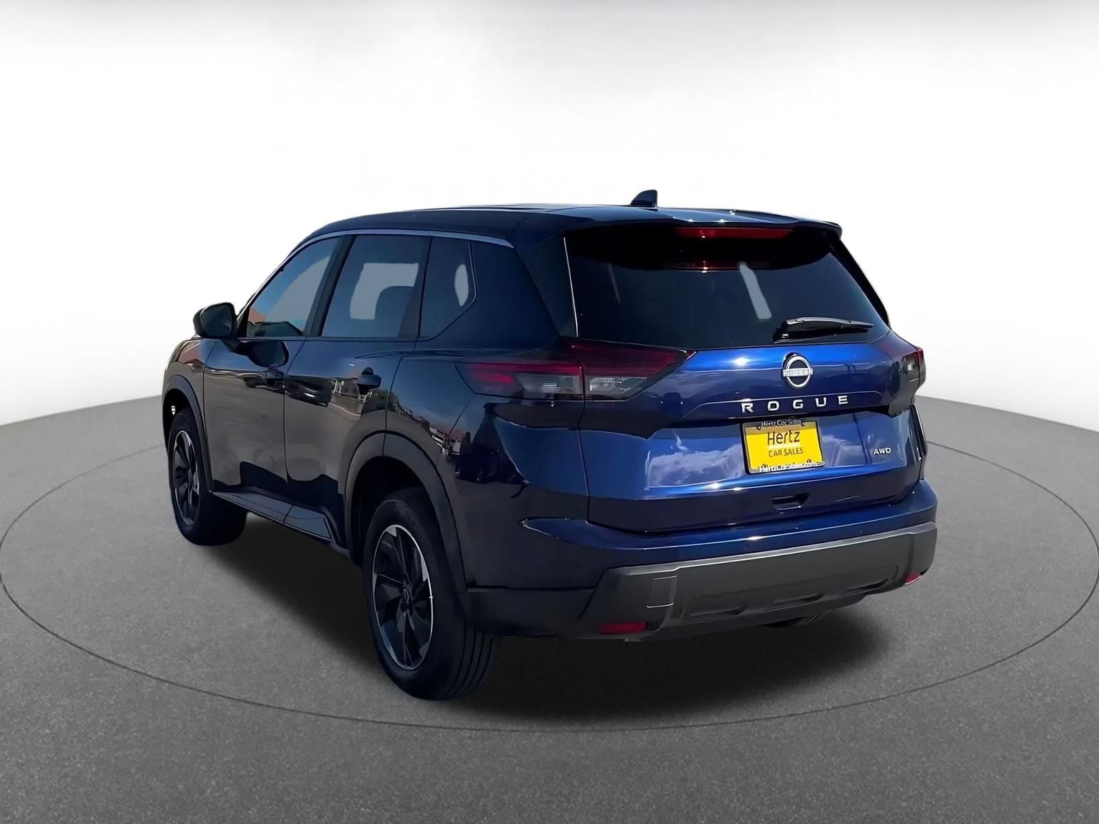 Thumbnail: 2025 Nissan Rogue - 10