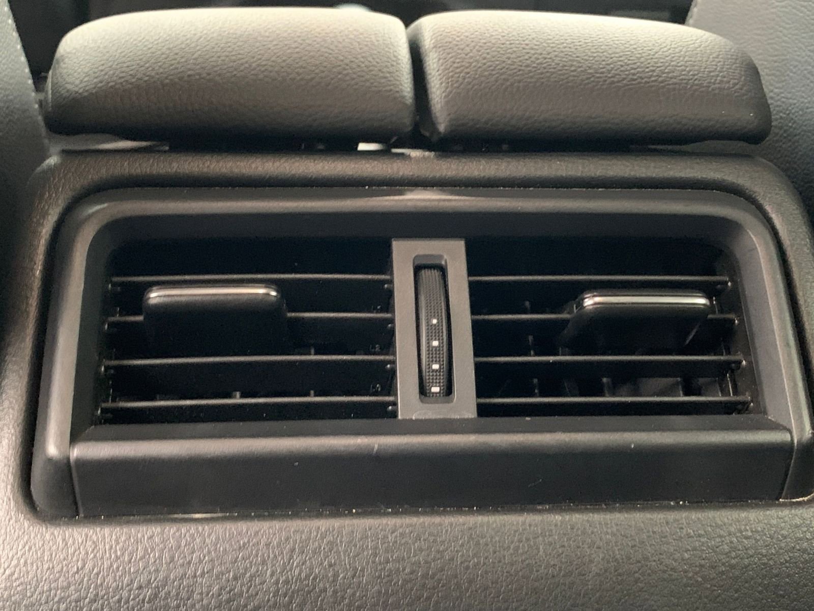 Thumbnail: 2025 Mazda CX-50 - 23