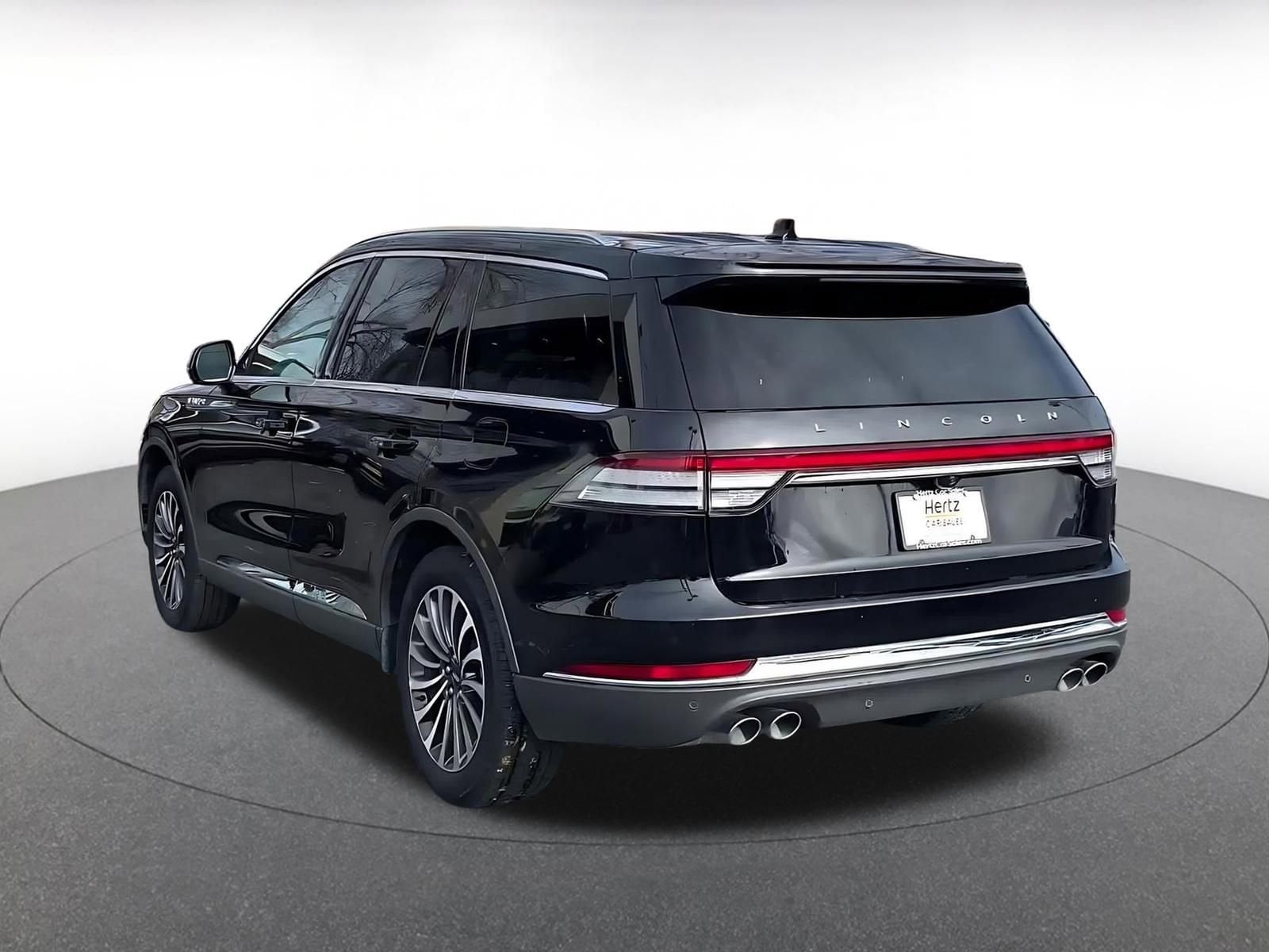 Thumbnail: 2024 Lincoln Aviator - 11