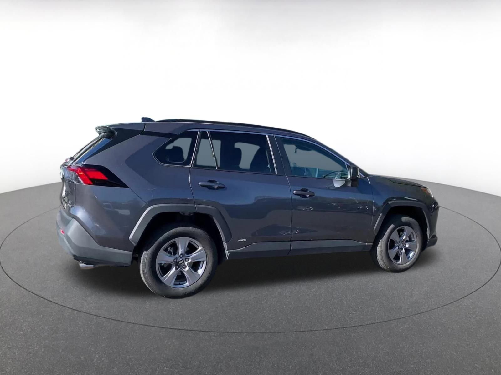 Thumbnail: 2025 Toyota RAV4 - 15