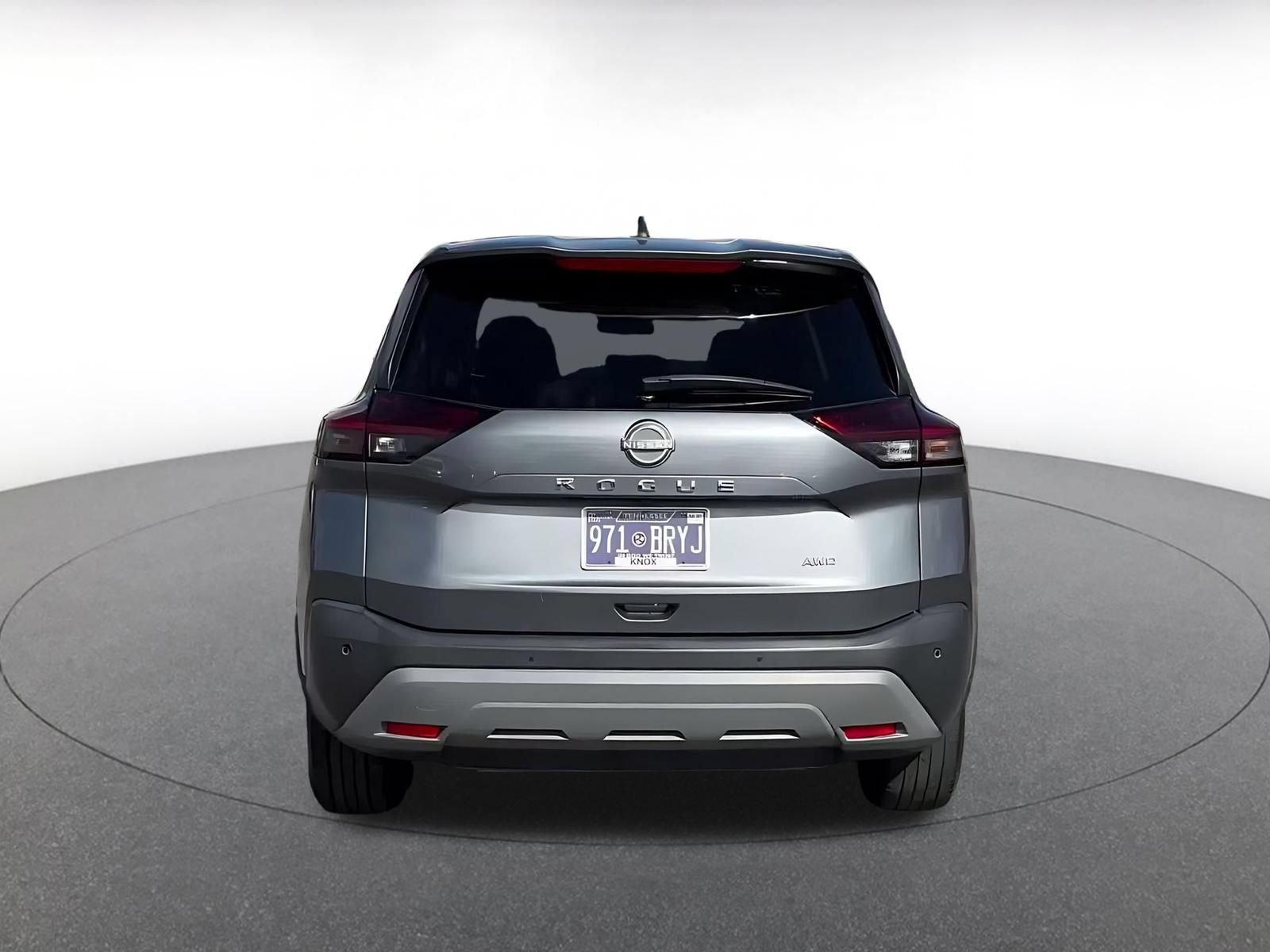 Thumbnail: 2023 Nissan Rogue - 12