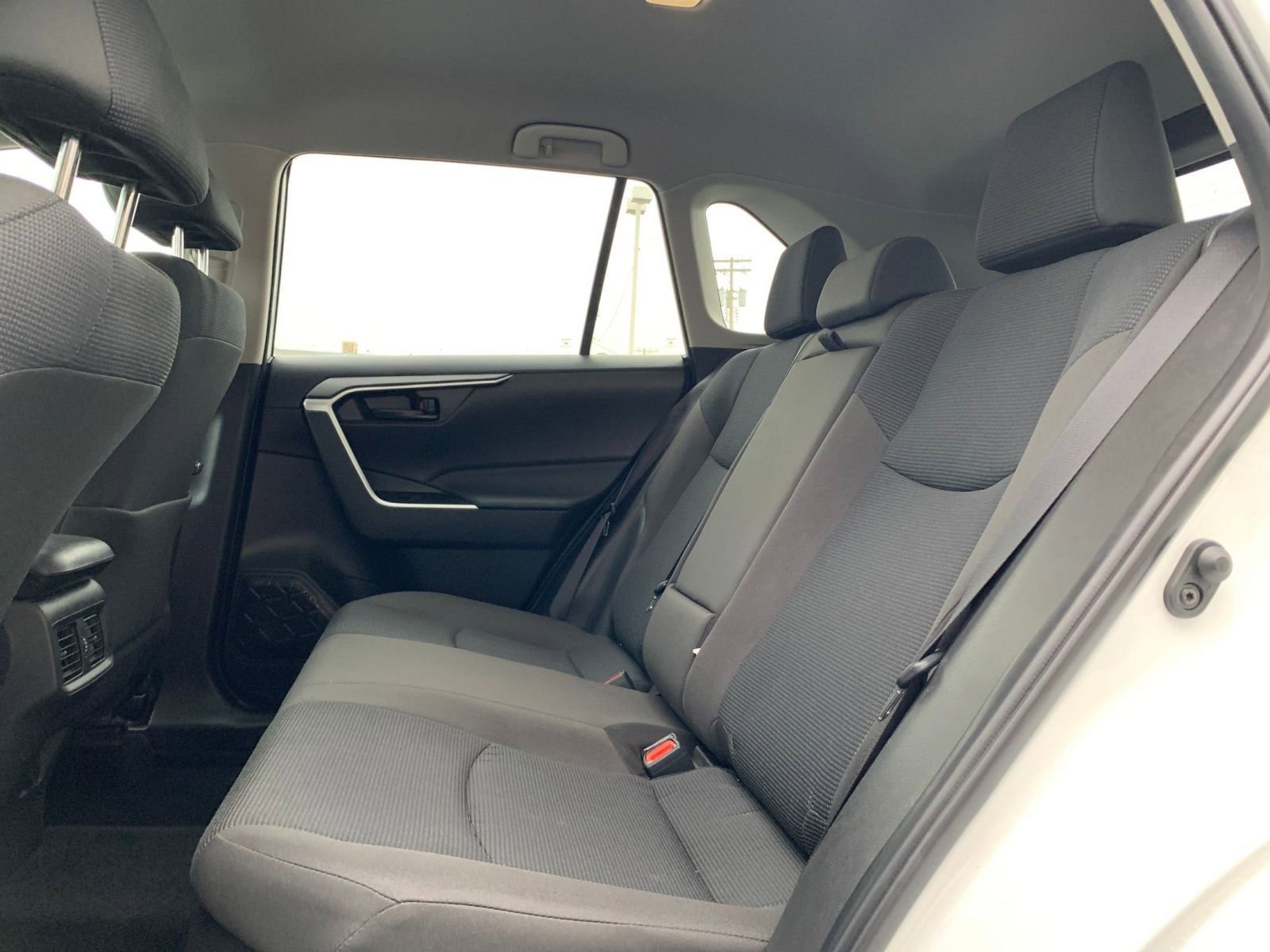 Thumbnail: 2025 Toyota RAV4 - 24