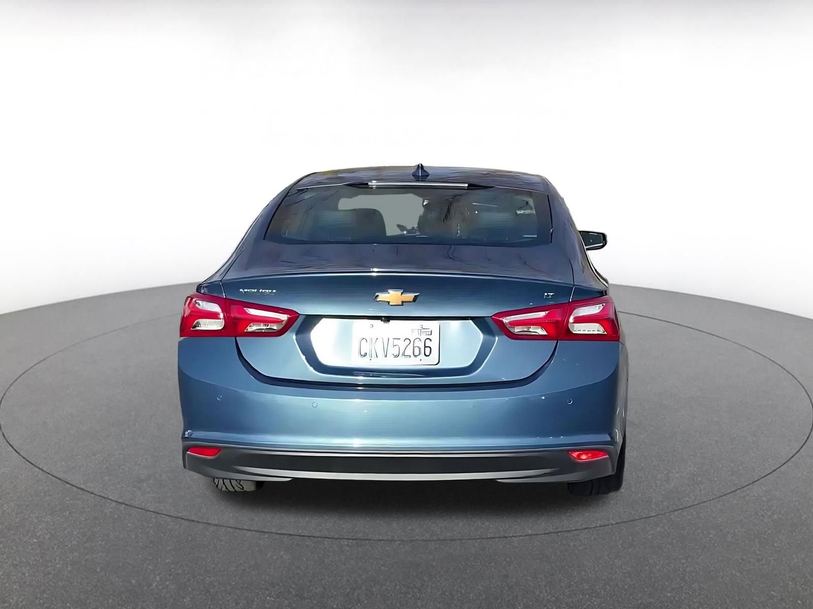 Thumbnail: 2024 Chevrolet Malibu - 12