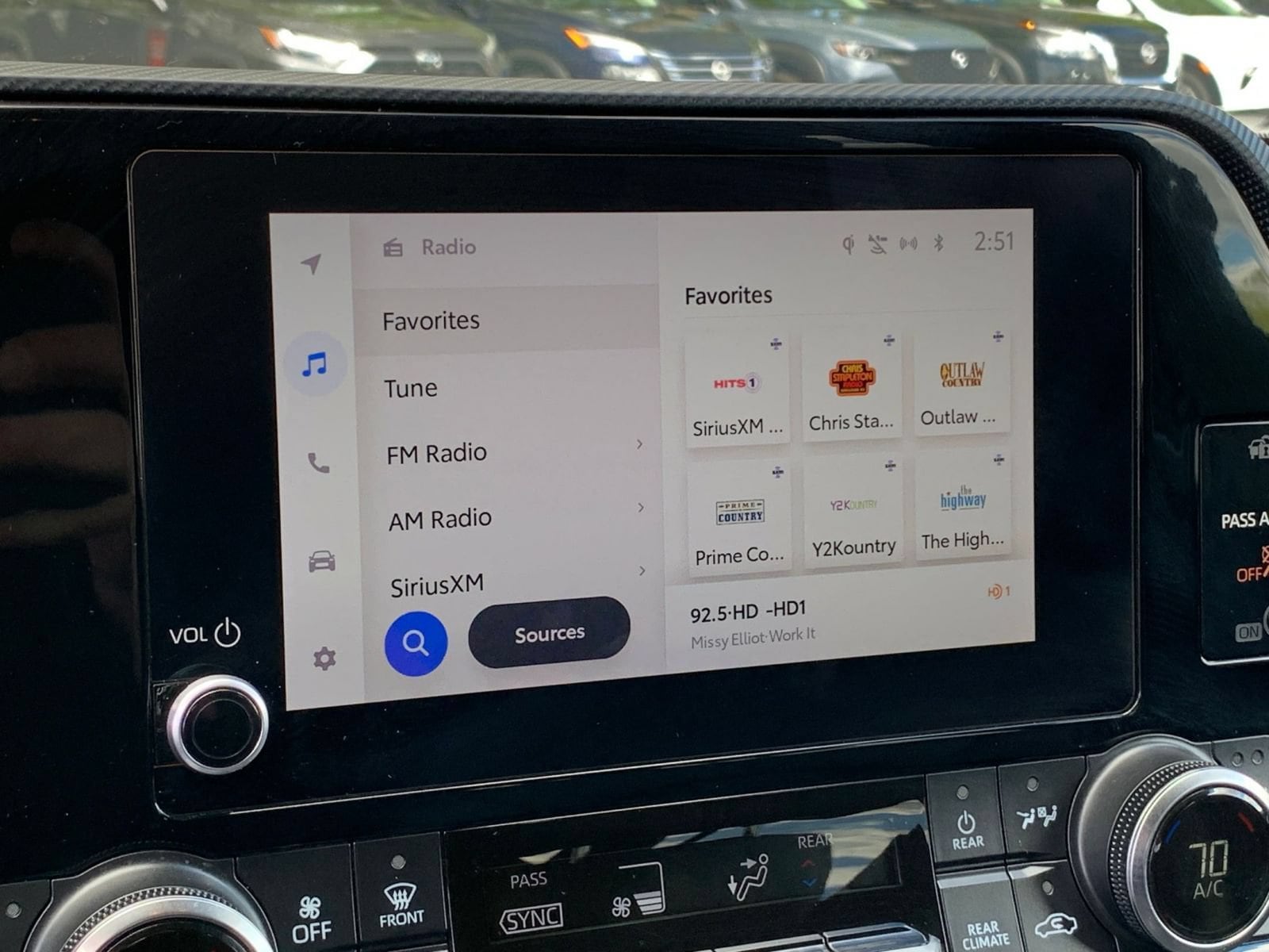 Thumbnail: 2025 Toyota Highlander - 16