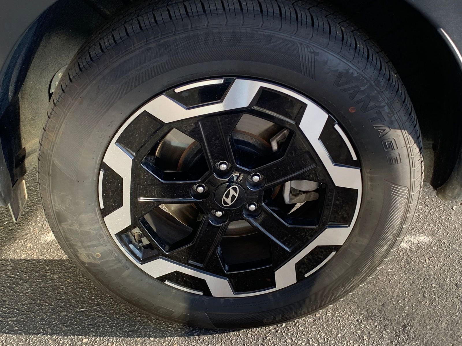 Thumbnail: 2025 Hyundai Santa Fe - 29