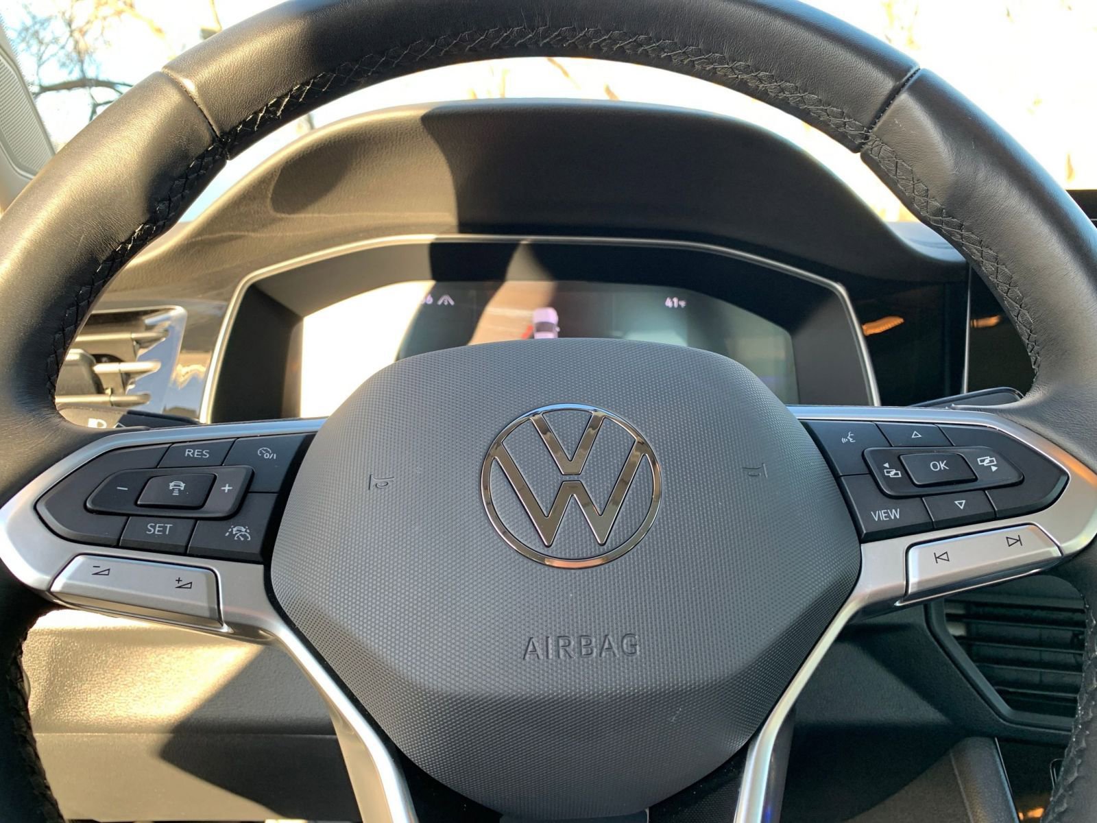 Thumbnail: 2025 Volkswagen Jetta - 23