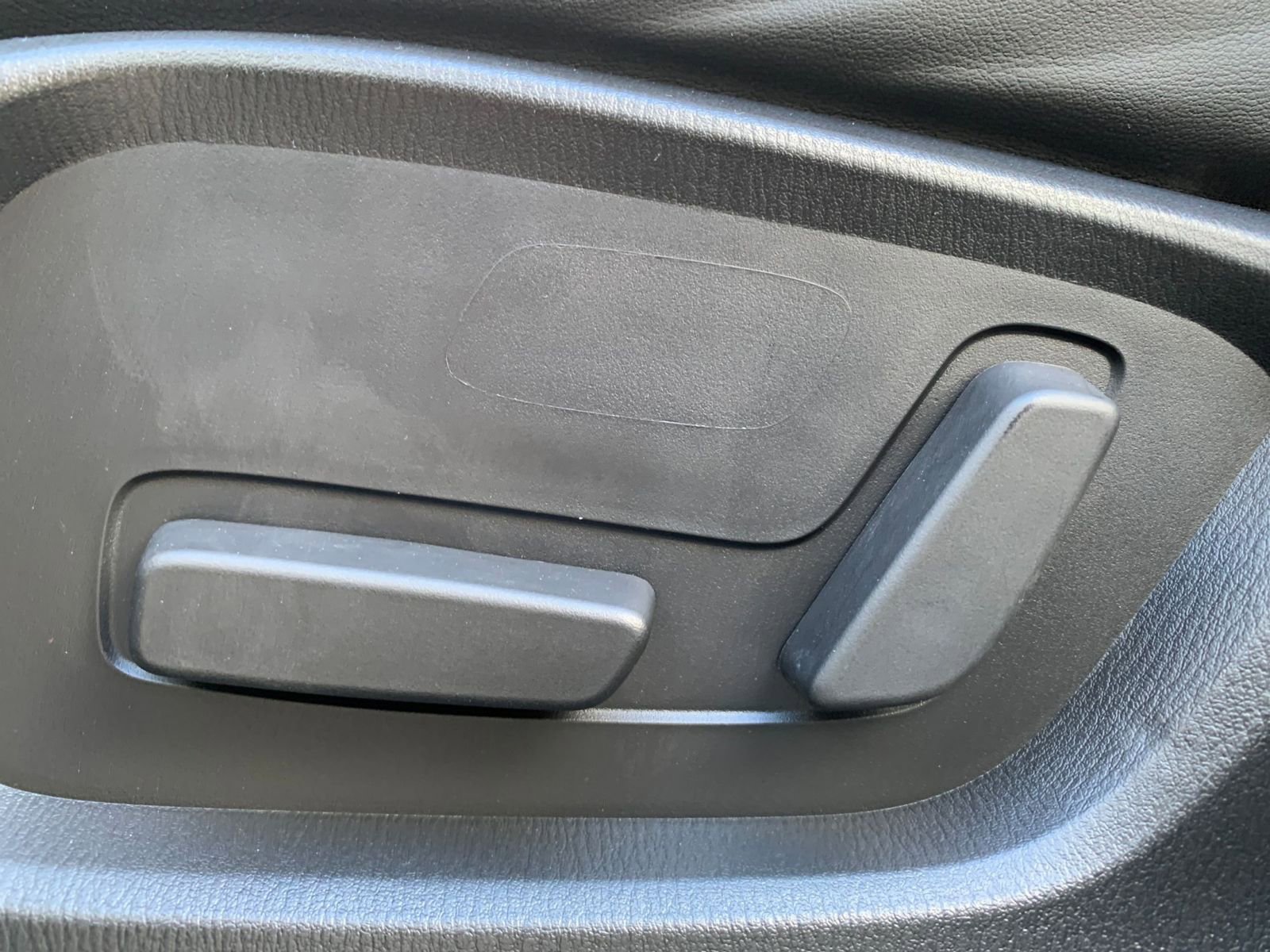 Thumbnail: 2025 Mazda CX-5 - 23