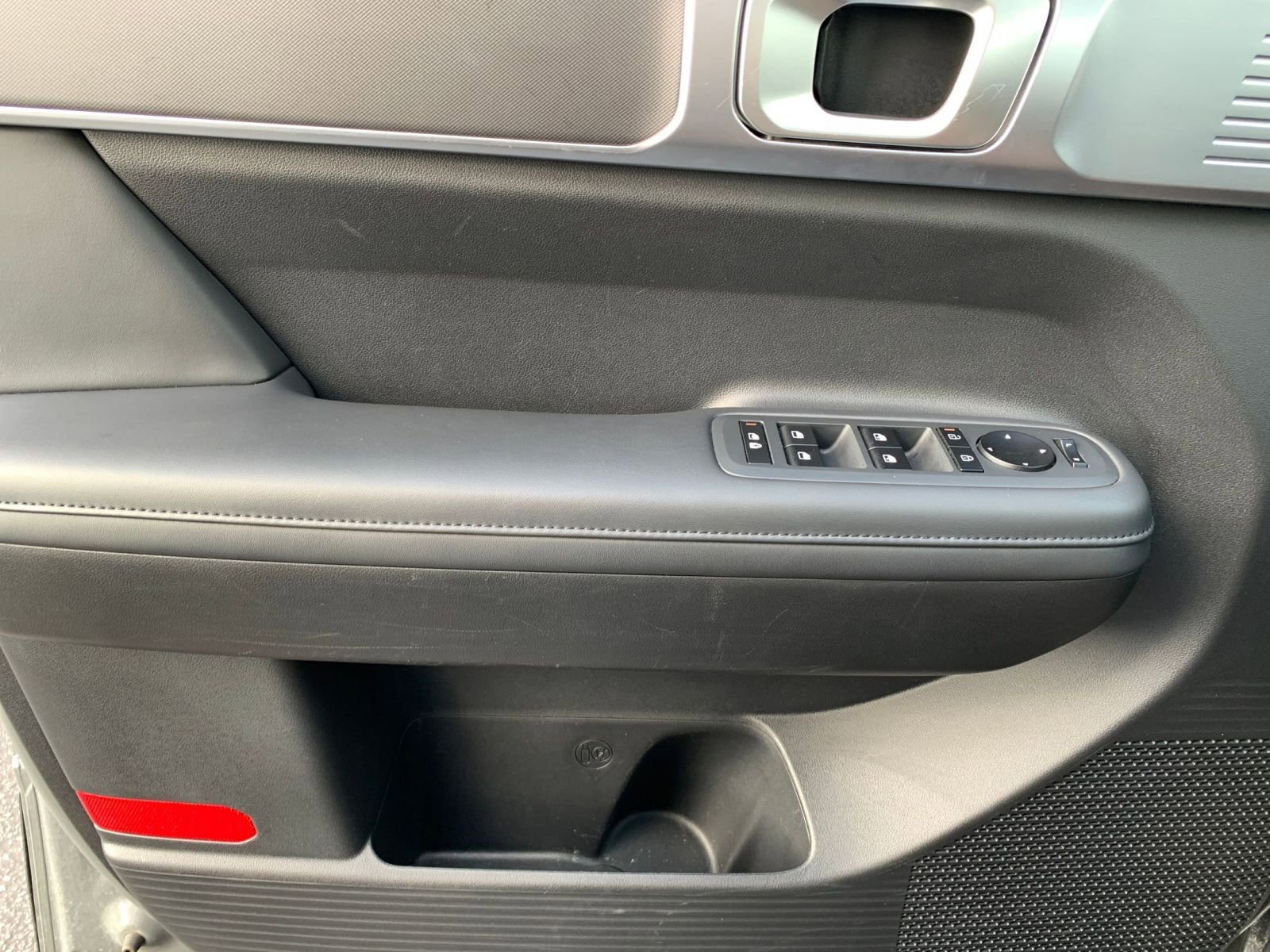 Thumbnail: 2025 Hyundai Santa Fe - 18