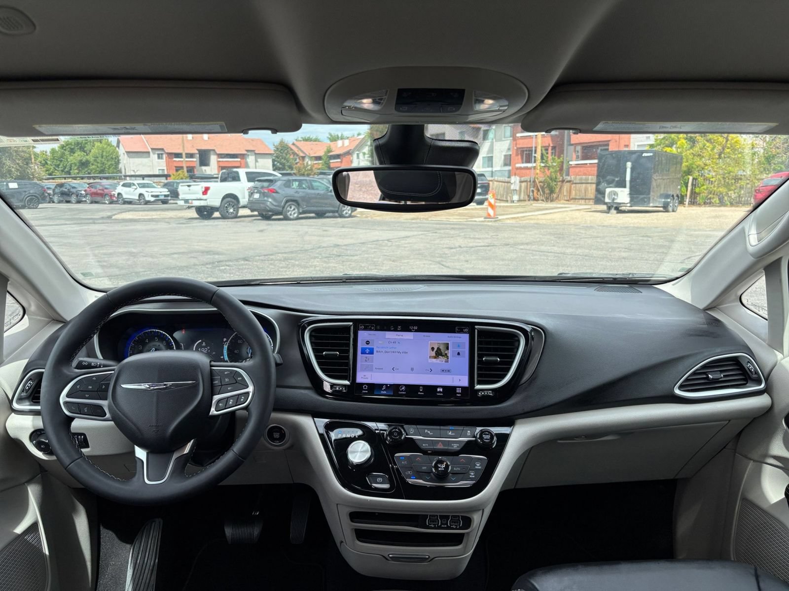 Thumbnail: 2024 Chrysler Pacifica - 35