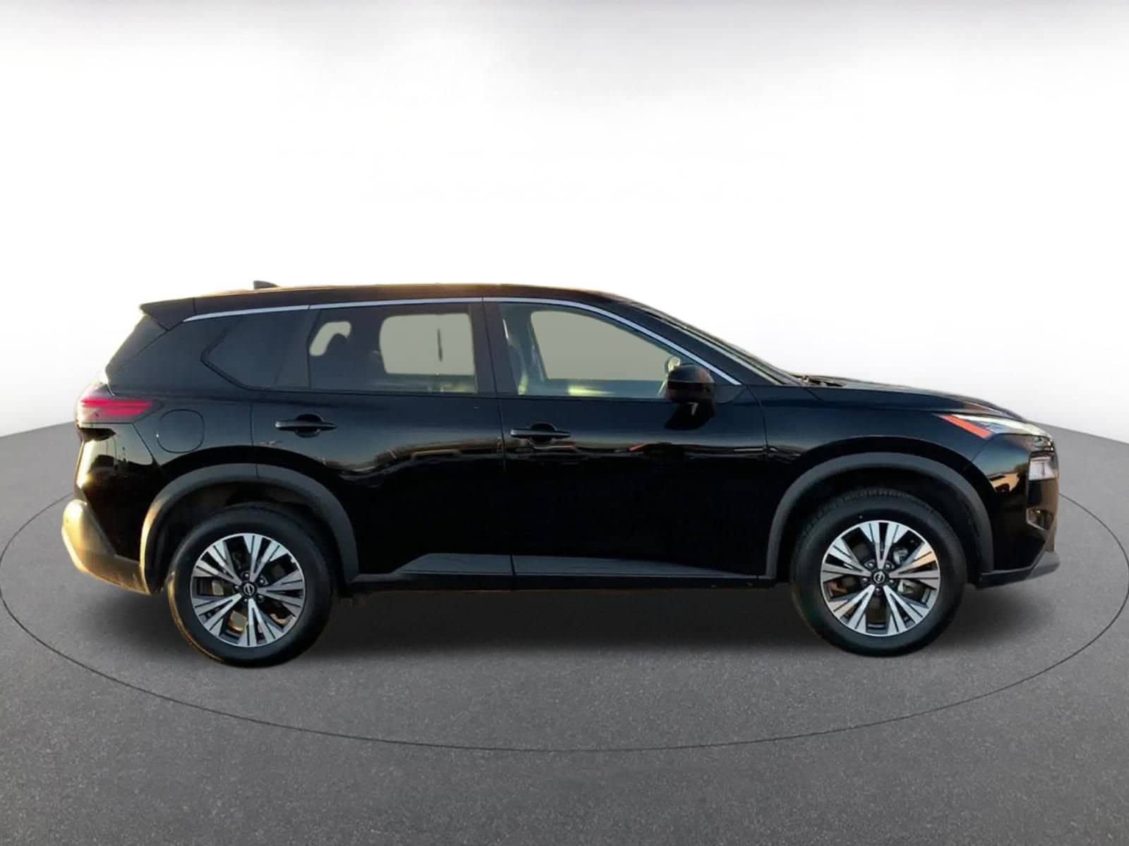 Thumbnail: 2023 Nissan Rogue - 16