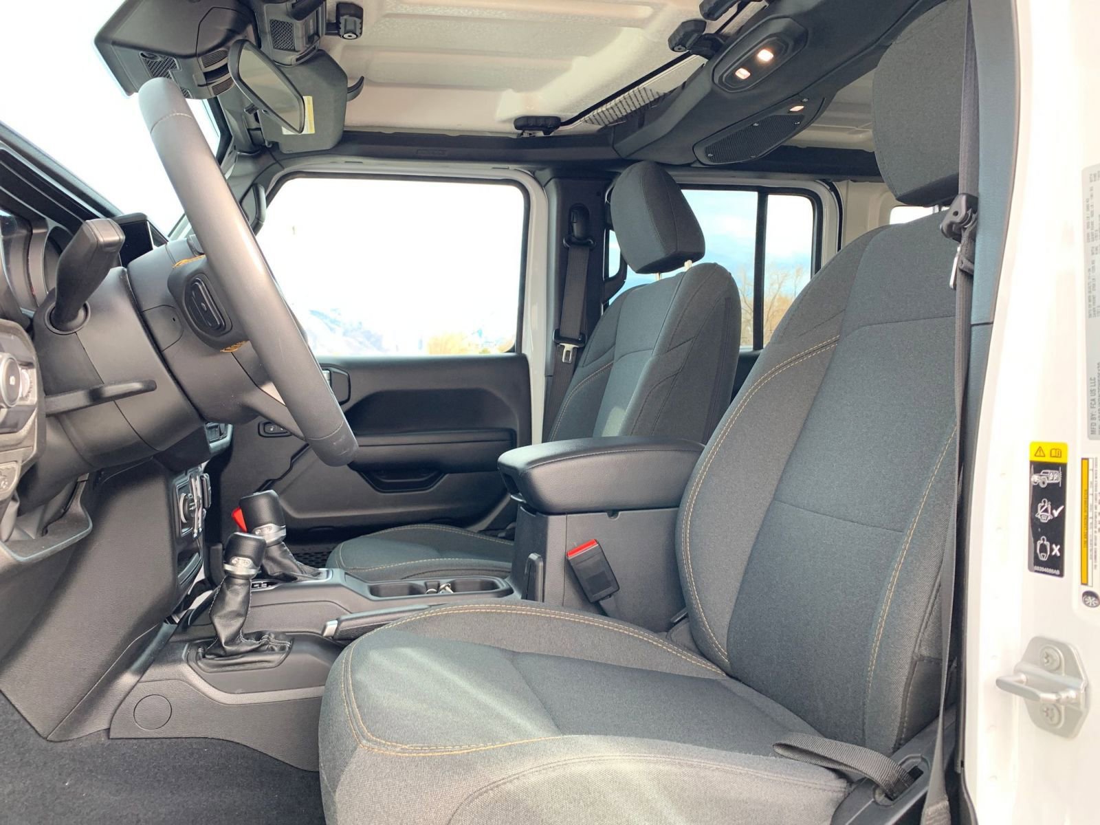 Thumbnail: 2025 Jeep Wrangler - 25