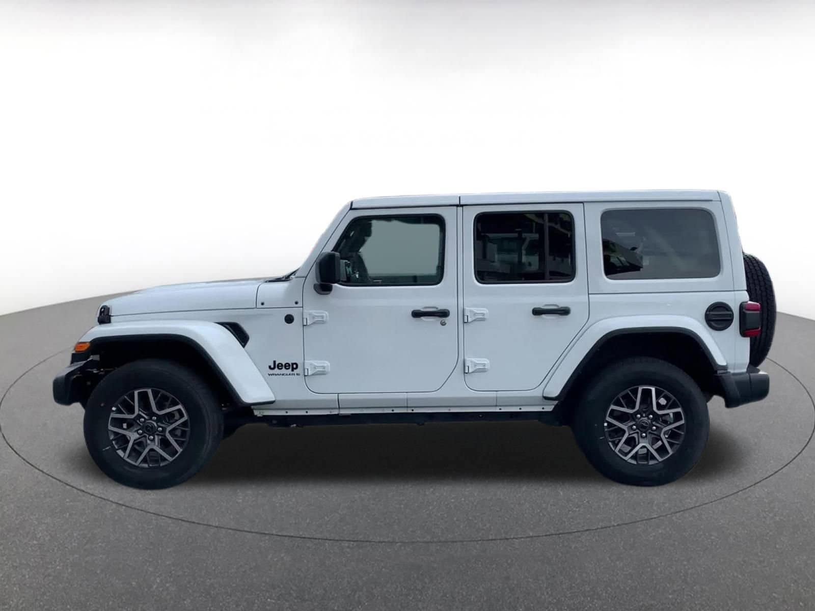 Thumbnail: 2025 Jeep Wrangler - 9