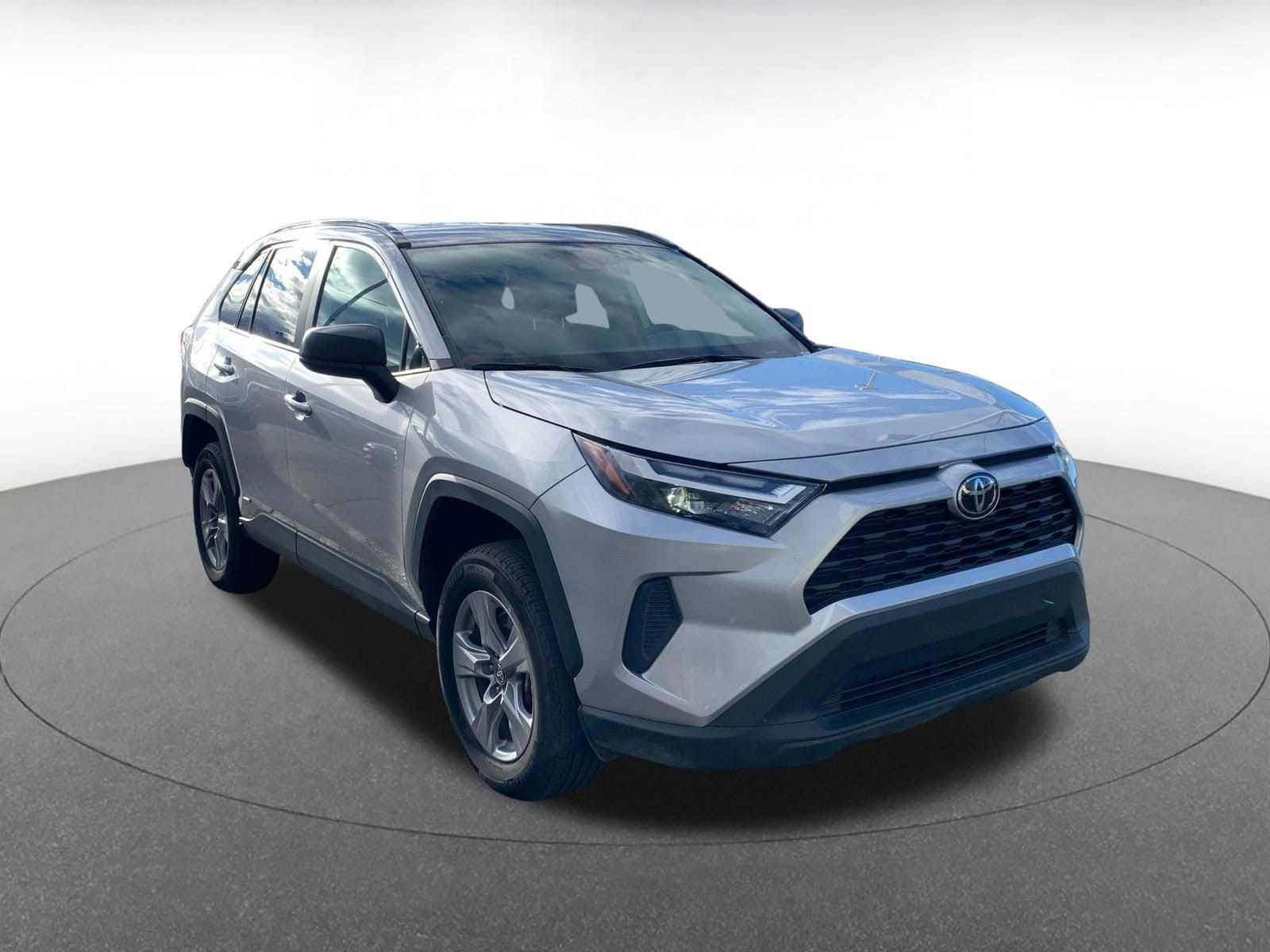 Thumbnail: 2025 Toyota RAV4 - 1