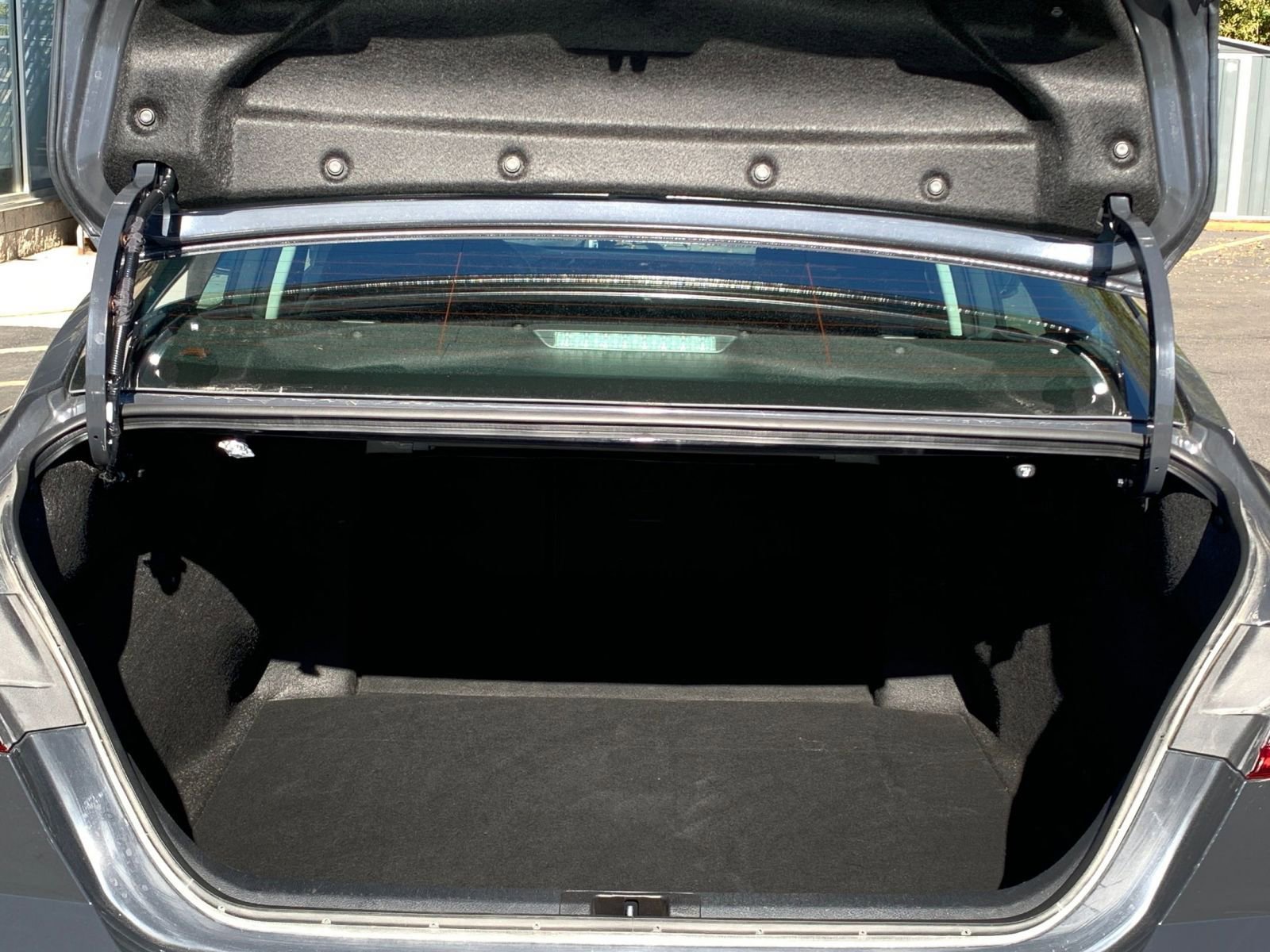 Thumbnail: 2025 Toyota Camry - 30