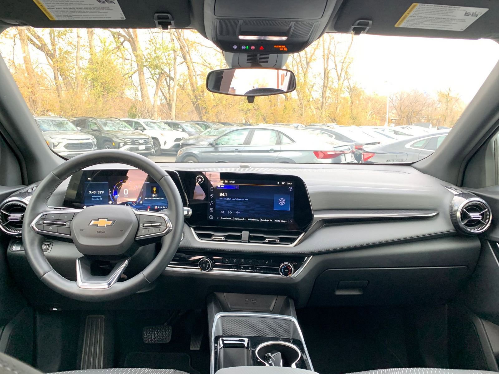 Thumbnail: 2025 Chevrolet Equinox - 32