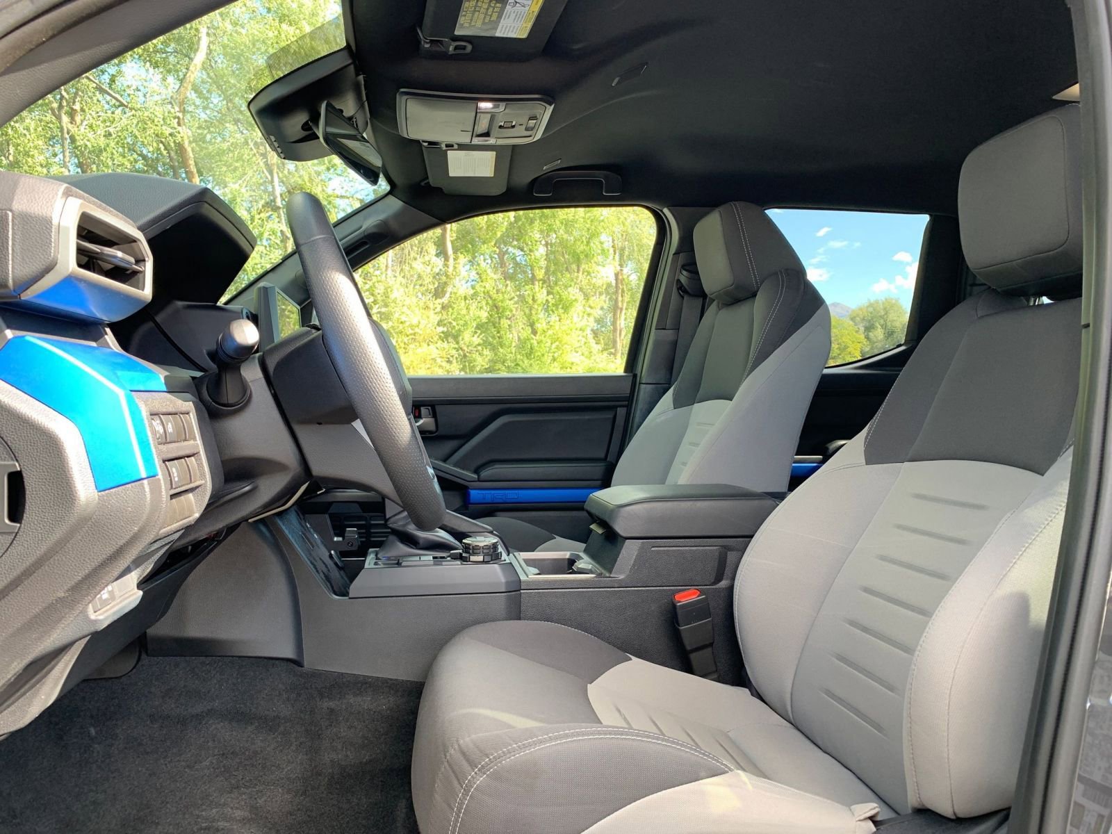 Thumbnail: 2025 Toyota Tacoma - 25