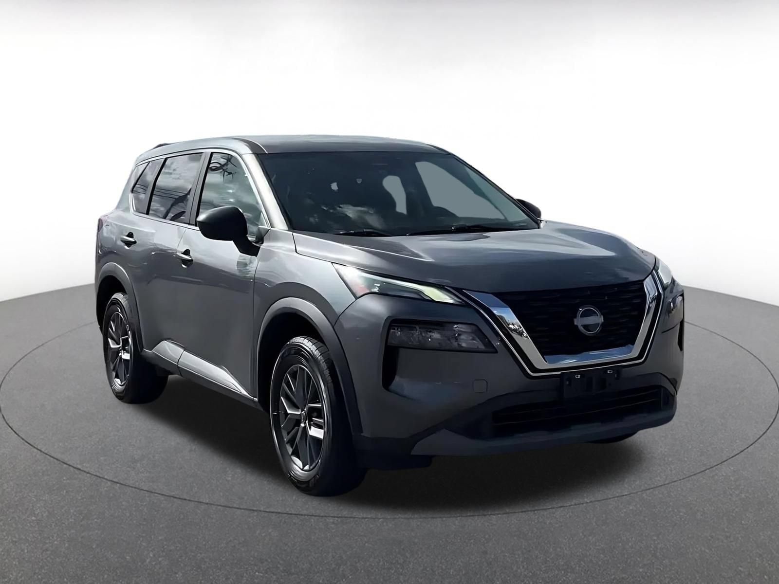 Thumbnail: 2023 Nissan Rogue - 3