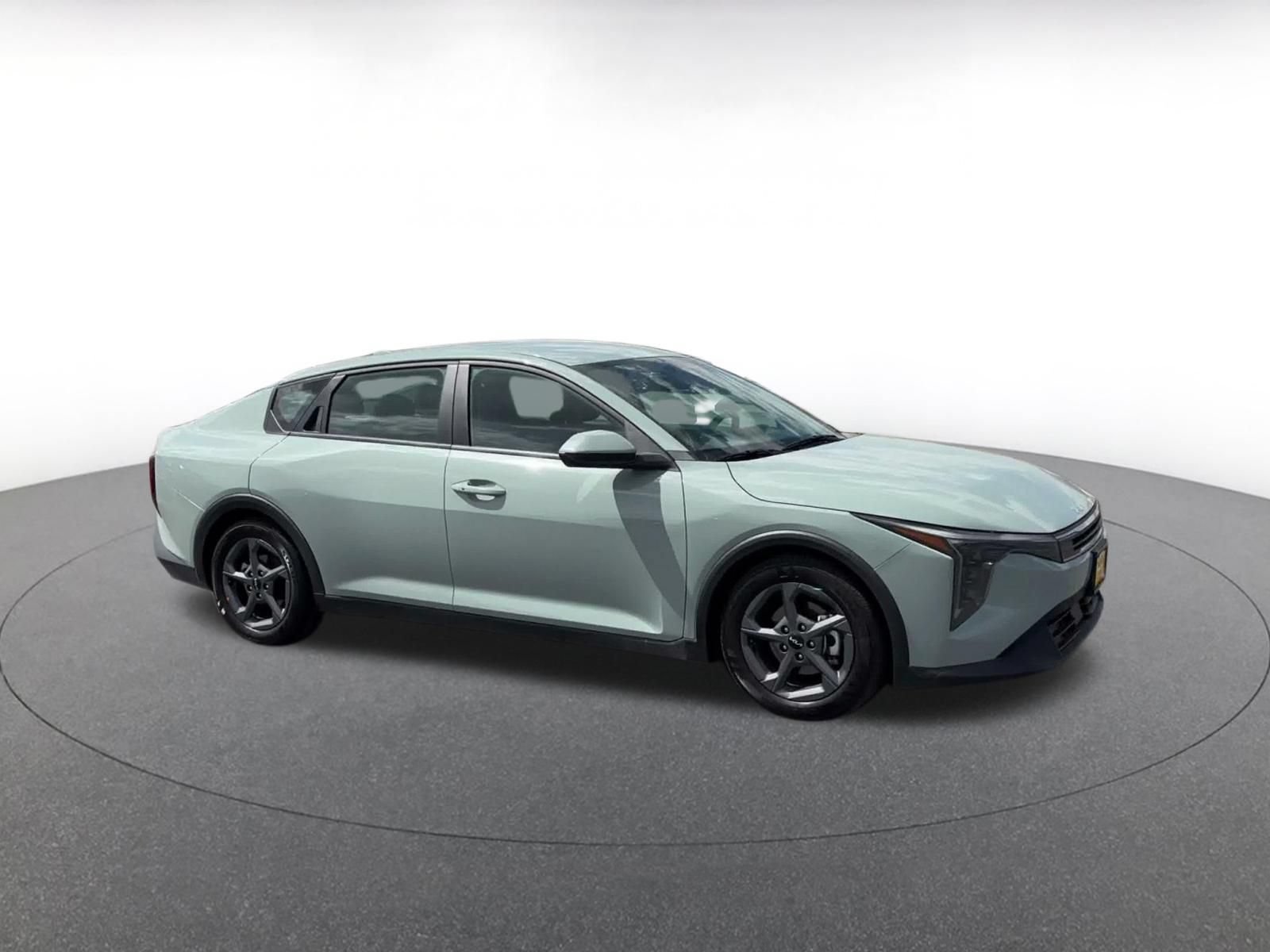 Thumbnail: 2026 Kia K4 - 2