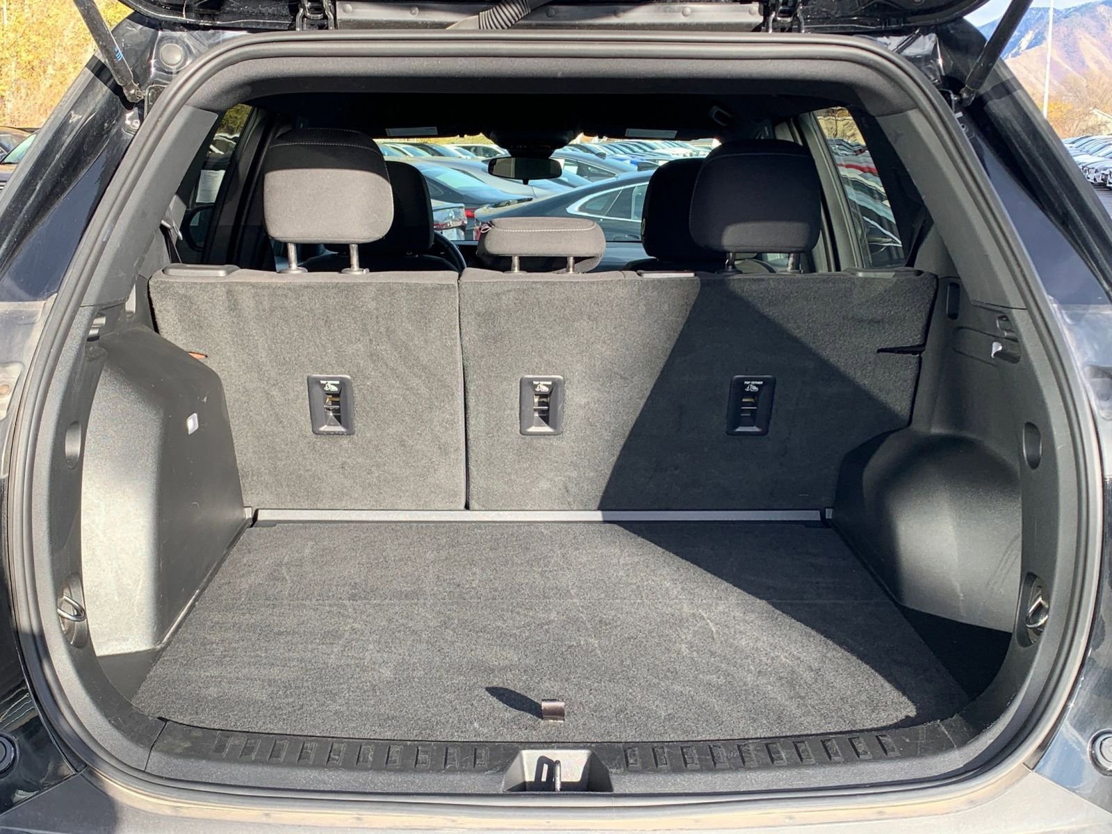 Thumbnail: 2025 Chevrolet Equinox - 30