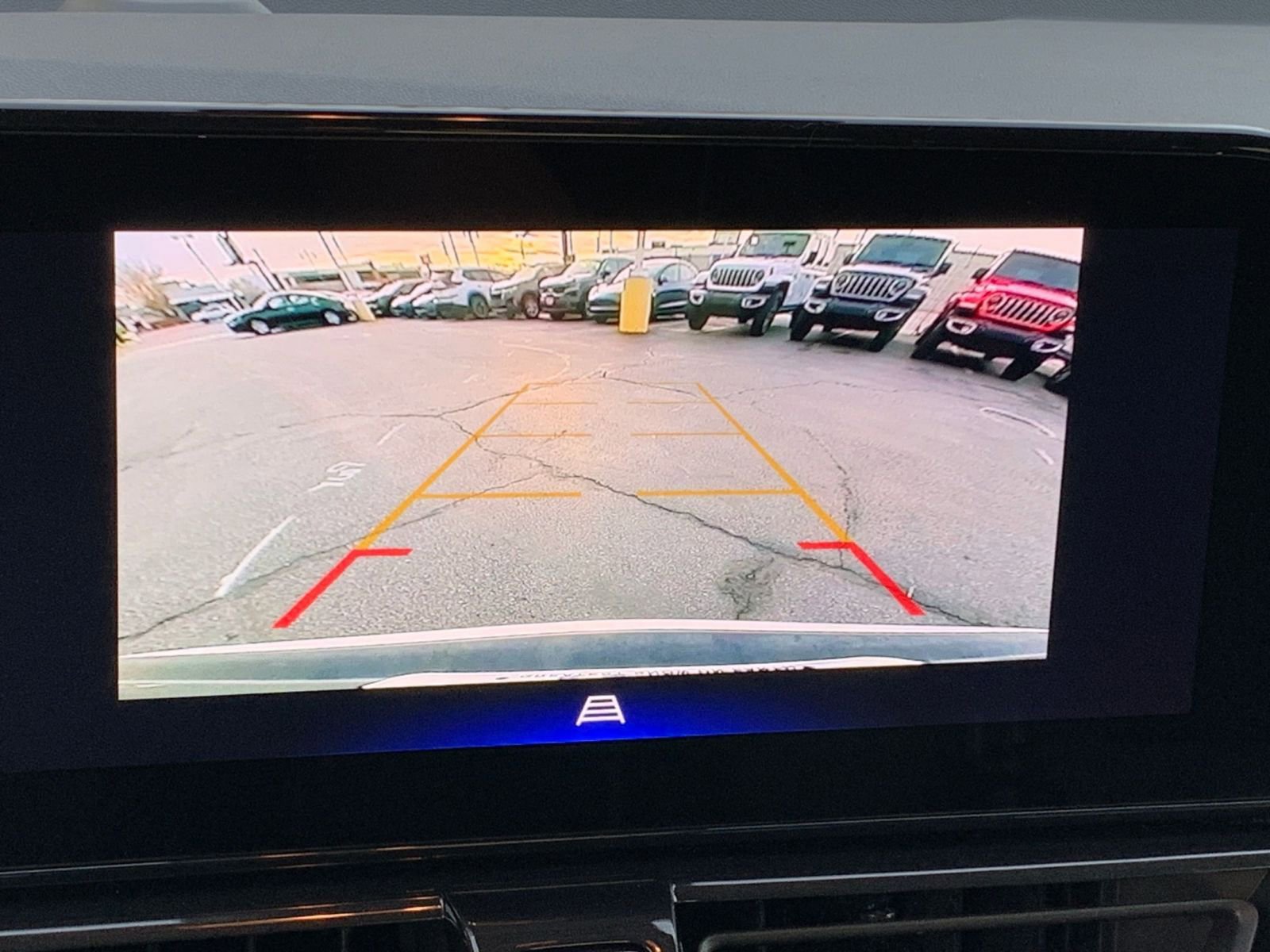 Thumbnail: 2025 Chevrolet TrailBlazer - 17