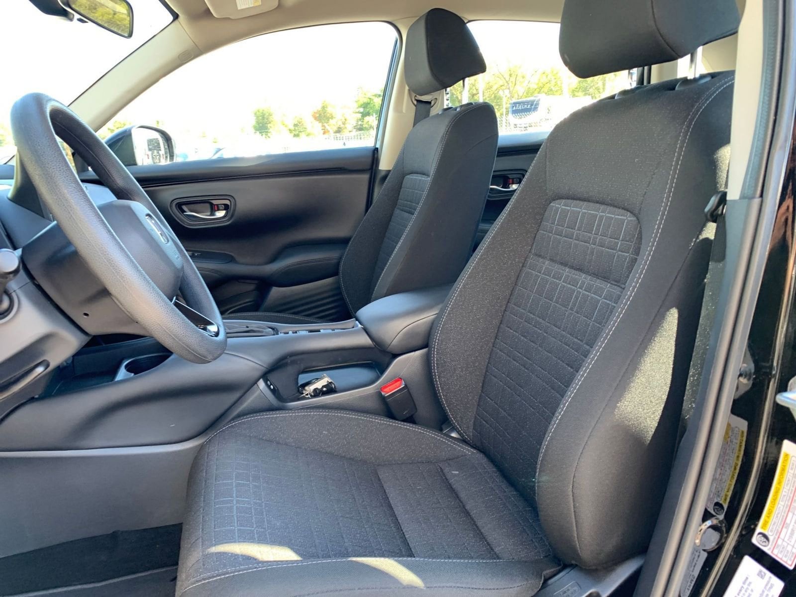 Thumbnail: 2025 Honda HR-V - 24