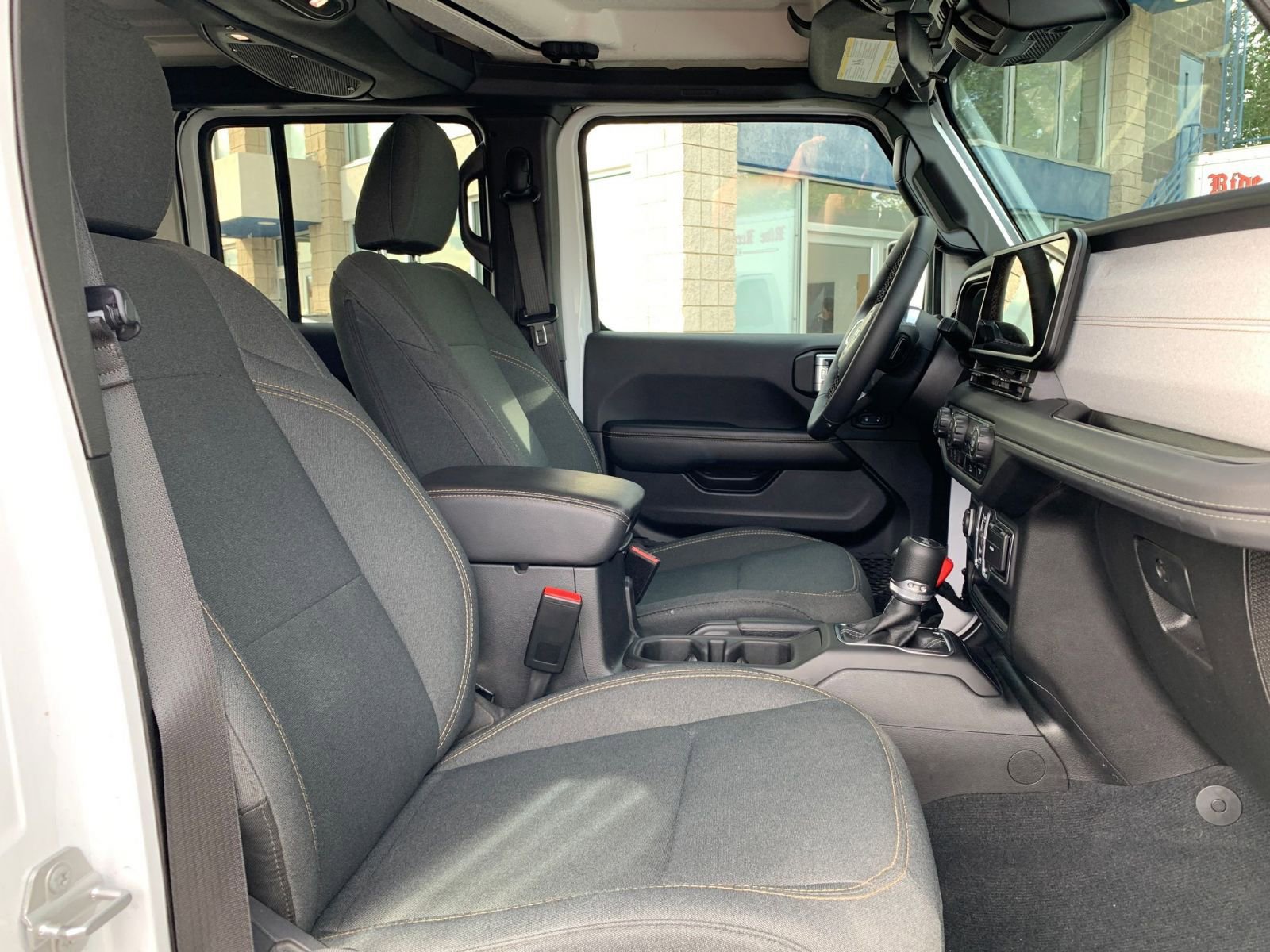 Thumbnail: 2025 Jeep Wrangler - 35